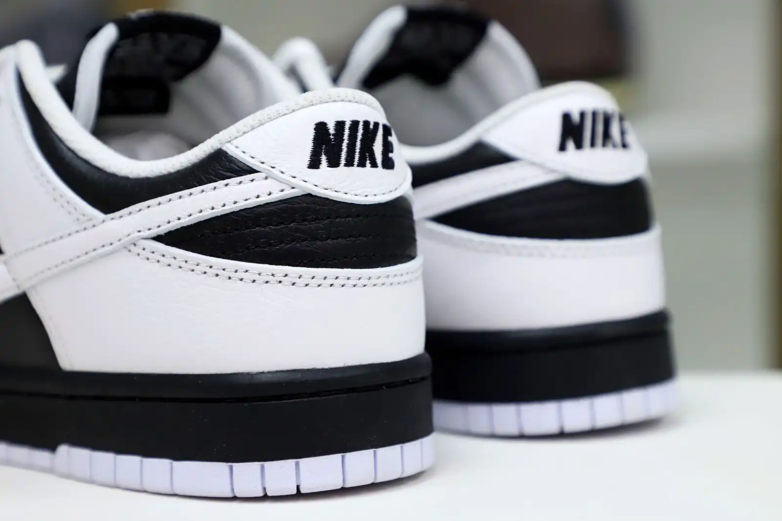 Kimikick NIKE DUNK LOW RETRO REVERSE PANDA - FD9064-011