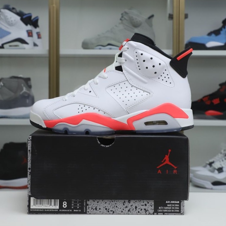 Kimi kick Air Jordan 6 Retroinfrared White