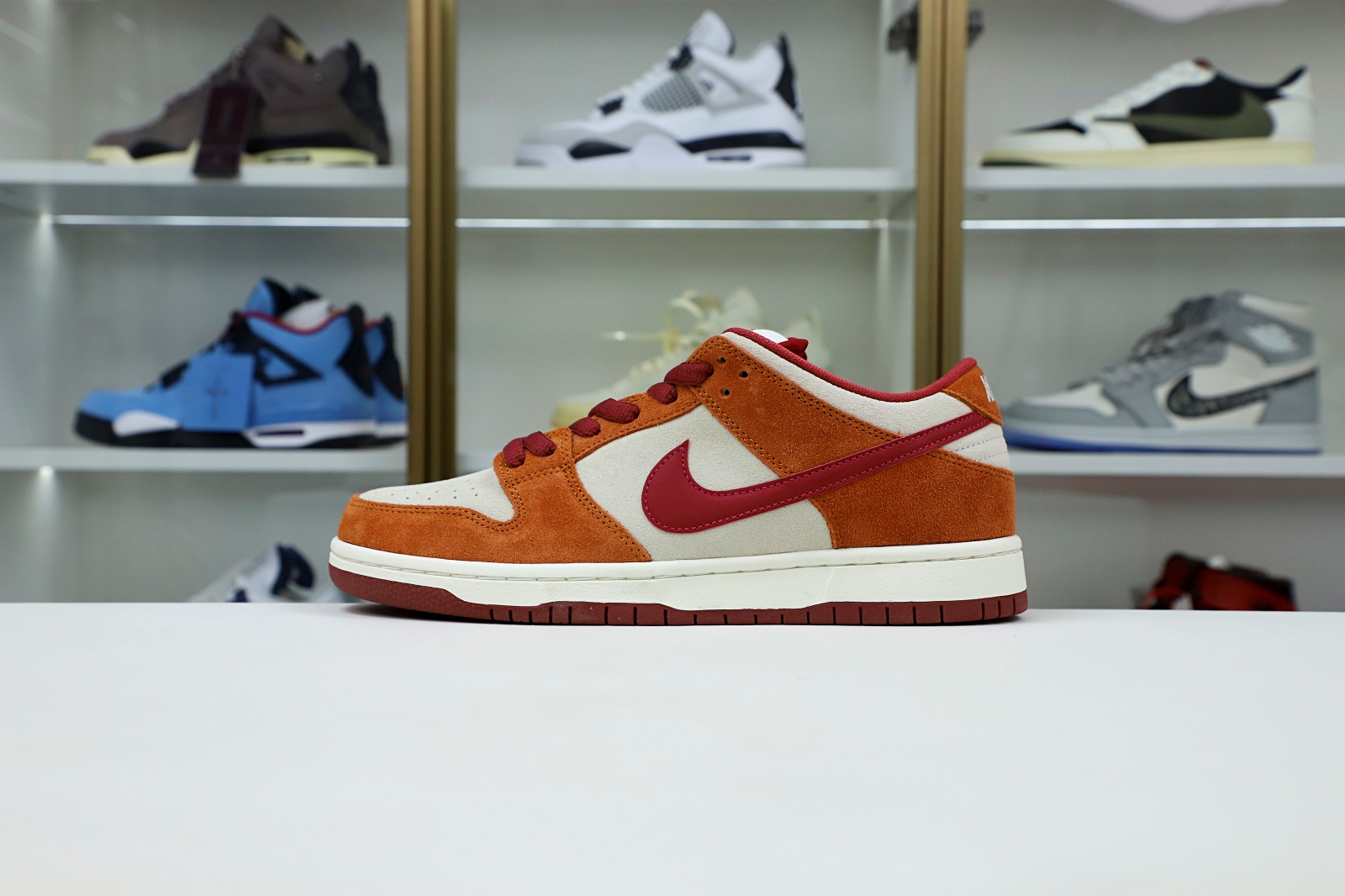 Kimi kick NIKE SB DUNK LOW PRO DARK RUSSET CEDAR 2019