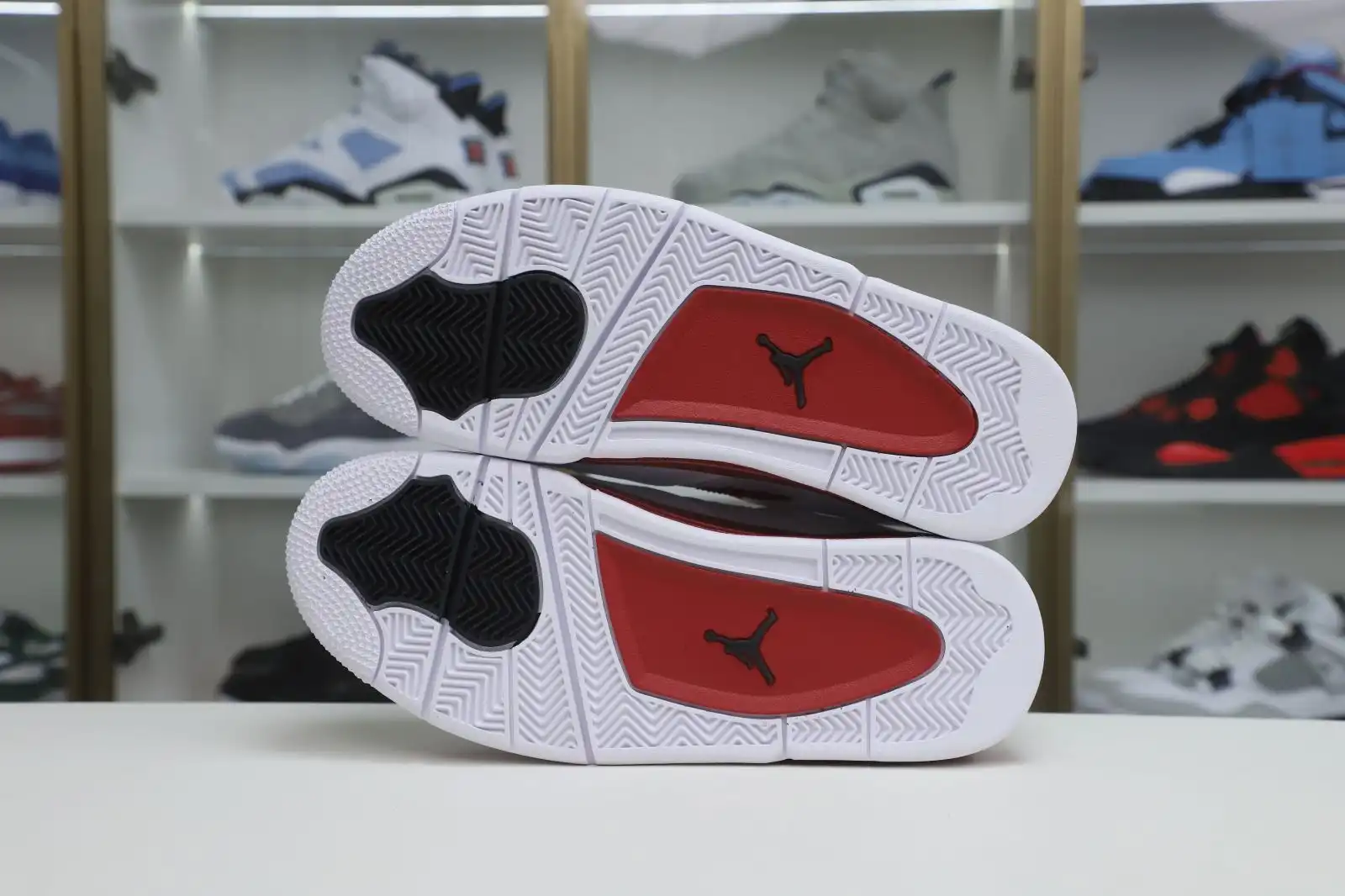 Kimikick AIR JORDAN4 RETRO ALTERNATE 89