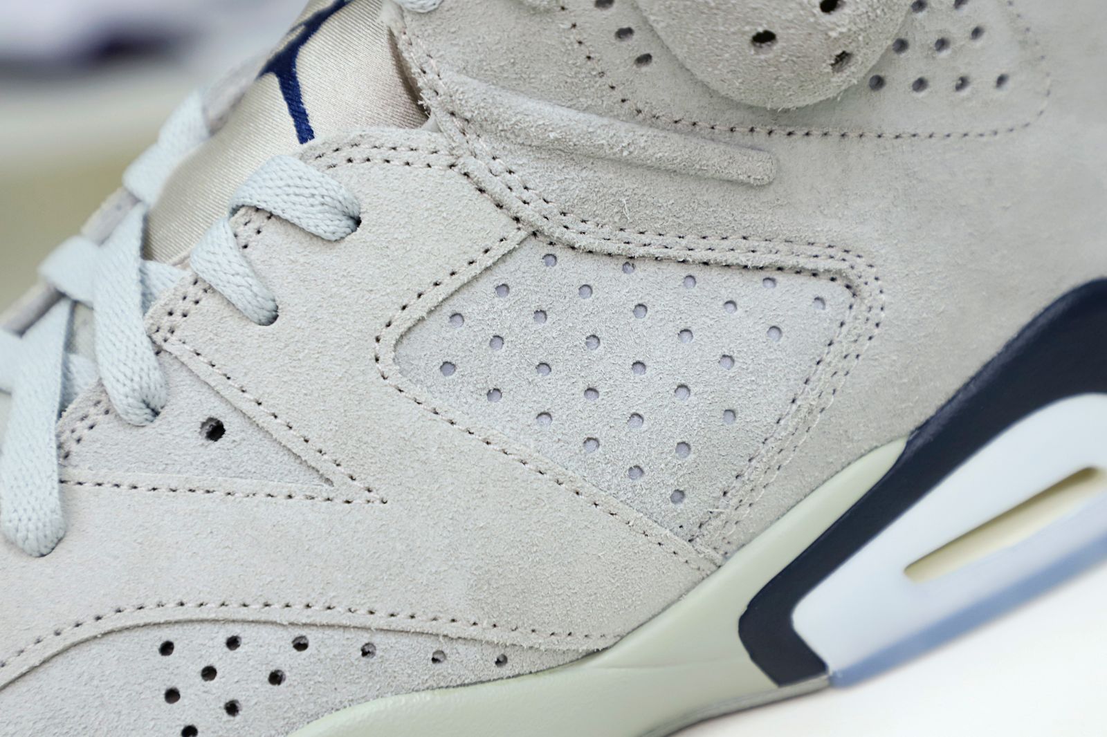 Kimi kick AIR JORDAN 6 “GEORGETOWN”