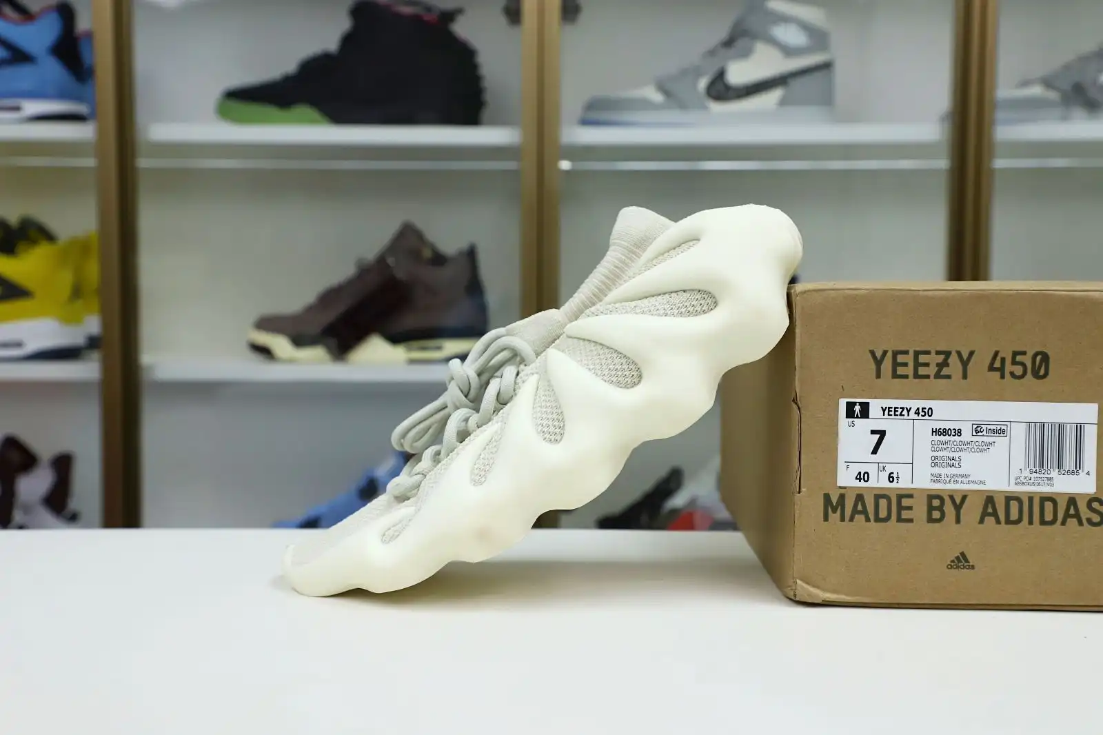 Kimikick YEEZY 450 CLOUD WHITE H68038