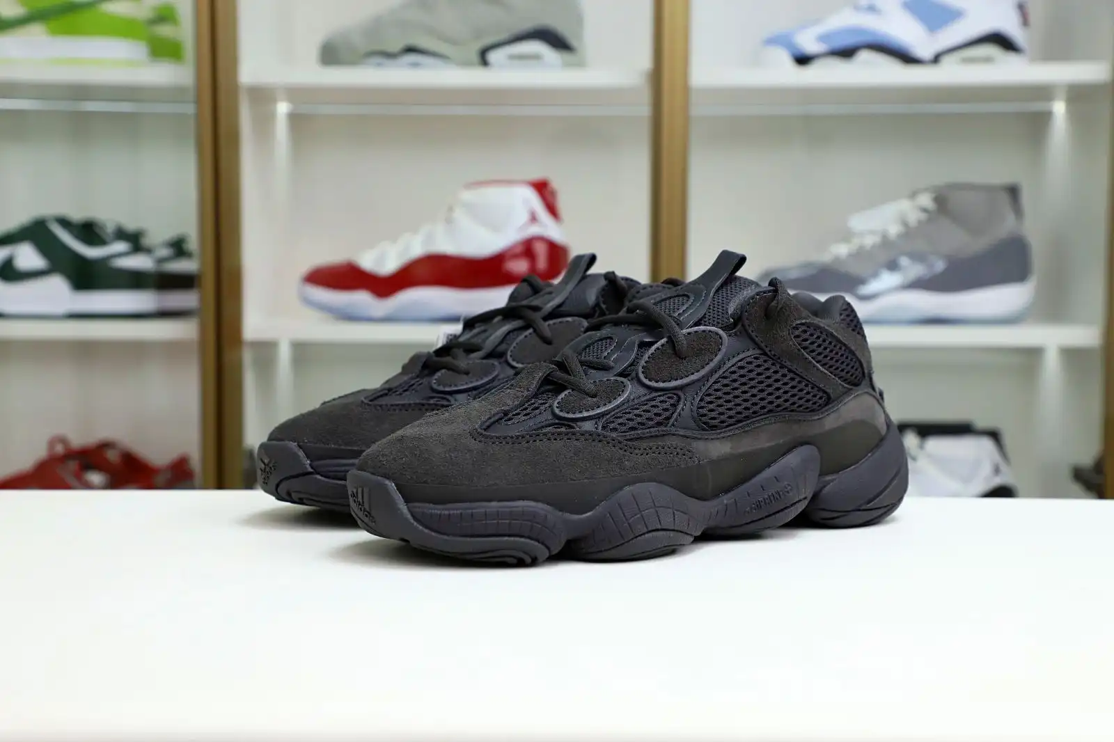 Kimikick yeezy500 F36640