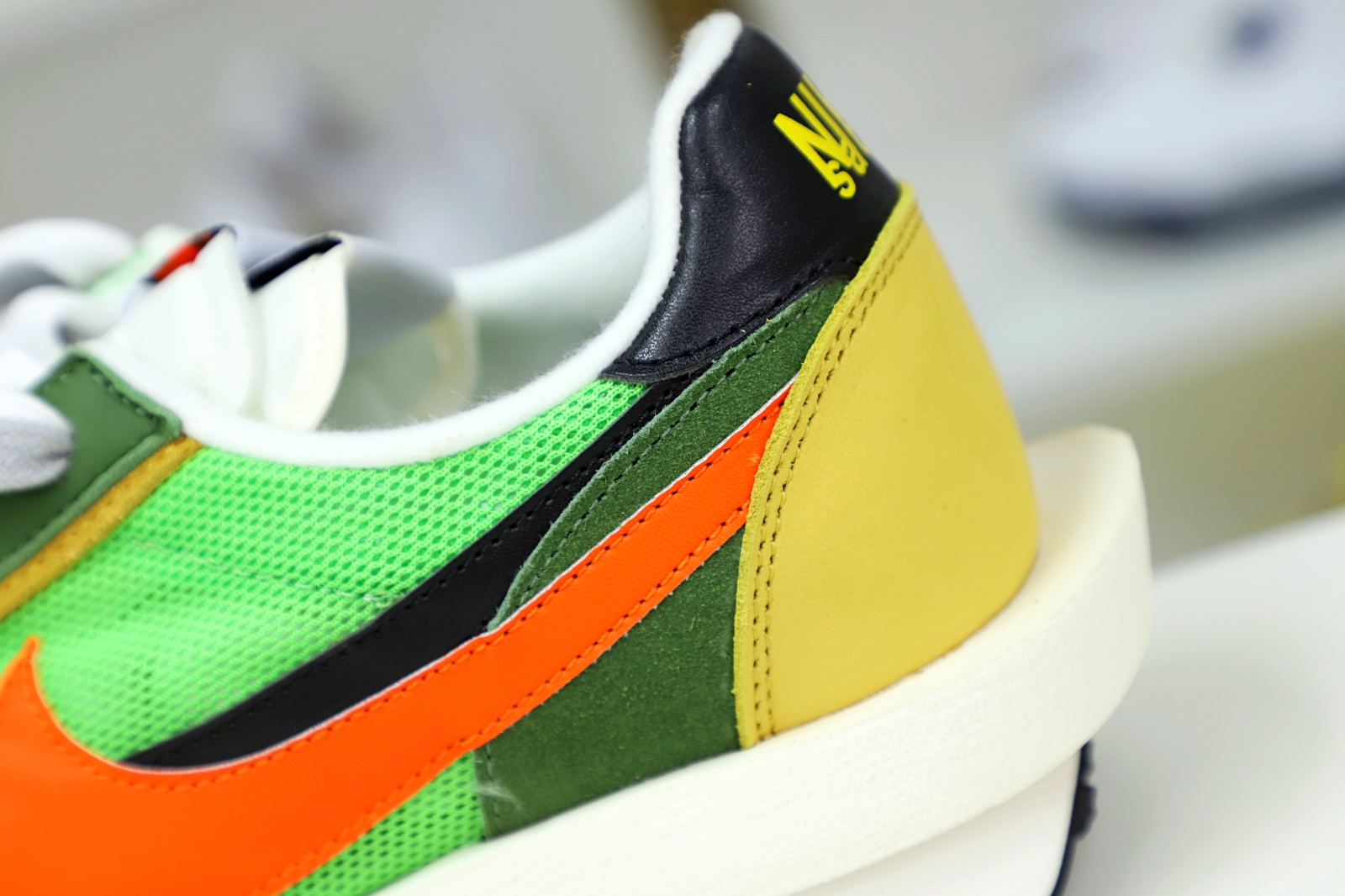 Kimi kick SACAI X LDWAFFLE 'GREEN GUSTO'