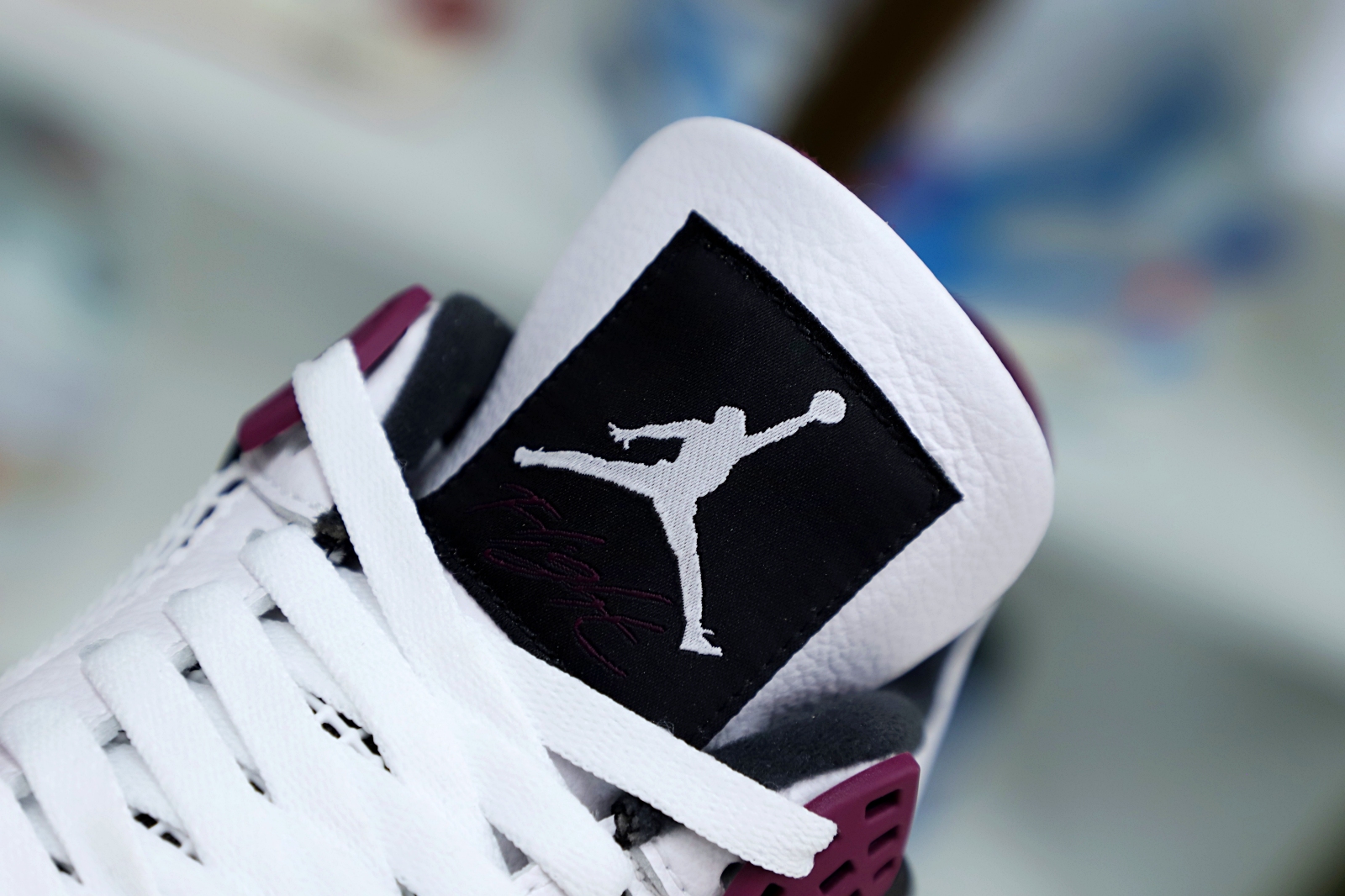 Kimi kick AIR JORDAN PARIS SAINT-GERMAIN X AIR JORDAN 4 RETRO 'BORDEAUX'