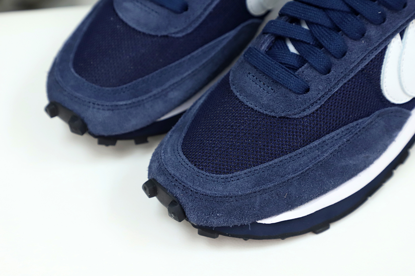 Kimi kick FRAGMENT DESIGN X SACAI X LDV WAFFLE 'BLACKENED BLUE'