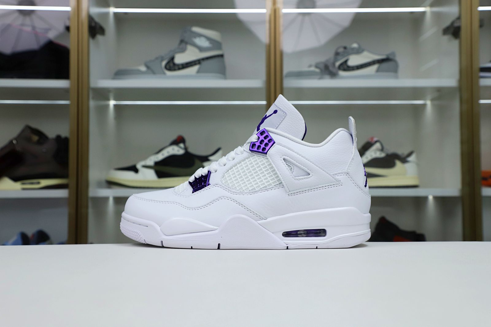 Kimi kick AIR JORDAN 4 PURPLE METALLIC