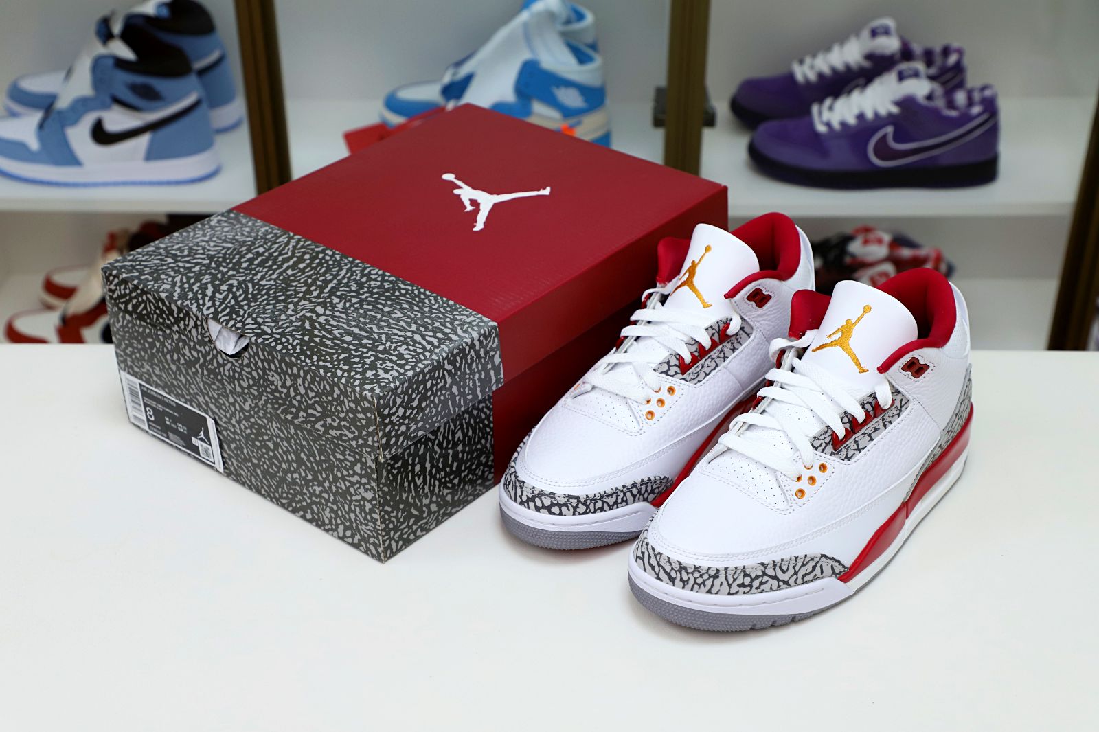 Kimi kick Air Jordan 3 Retro  Cardinal Red(CT8532-126）