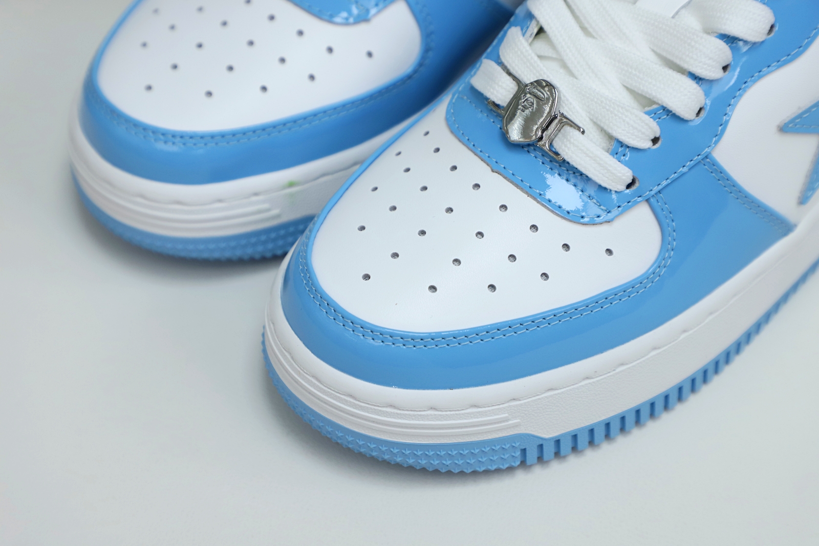 Kimi kick BAPESTA 'BLUE'