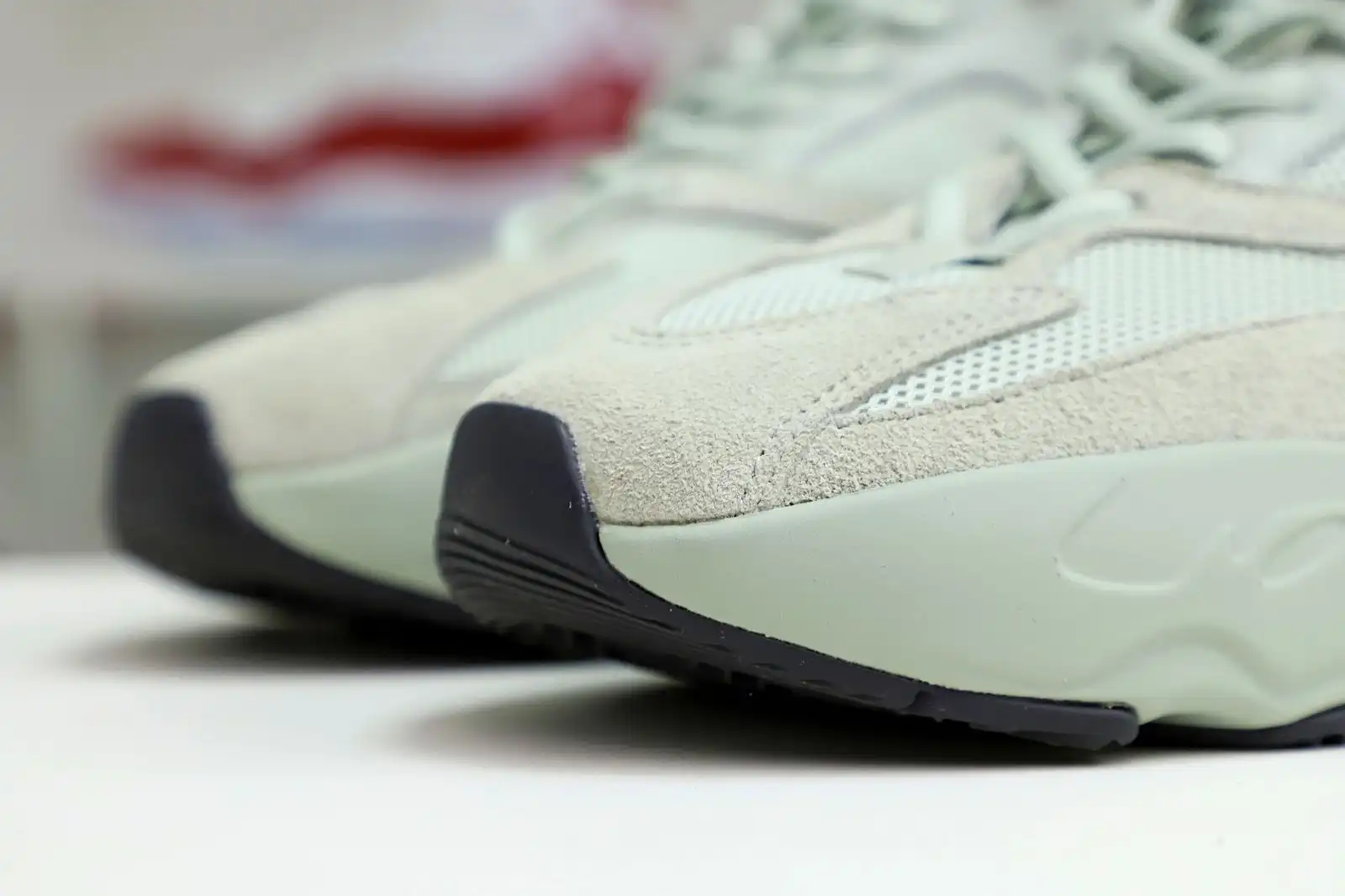 Kimikick YEEZY BOOST 700 SALT