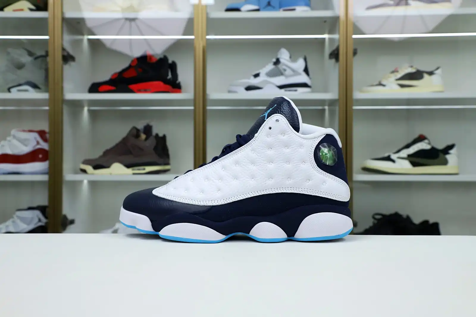 Kimikick AIR JORDAN 13 RETRO WHITE OBSIDIAN POWDER BLUE 414571-144