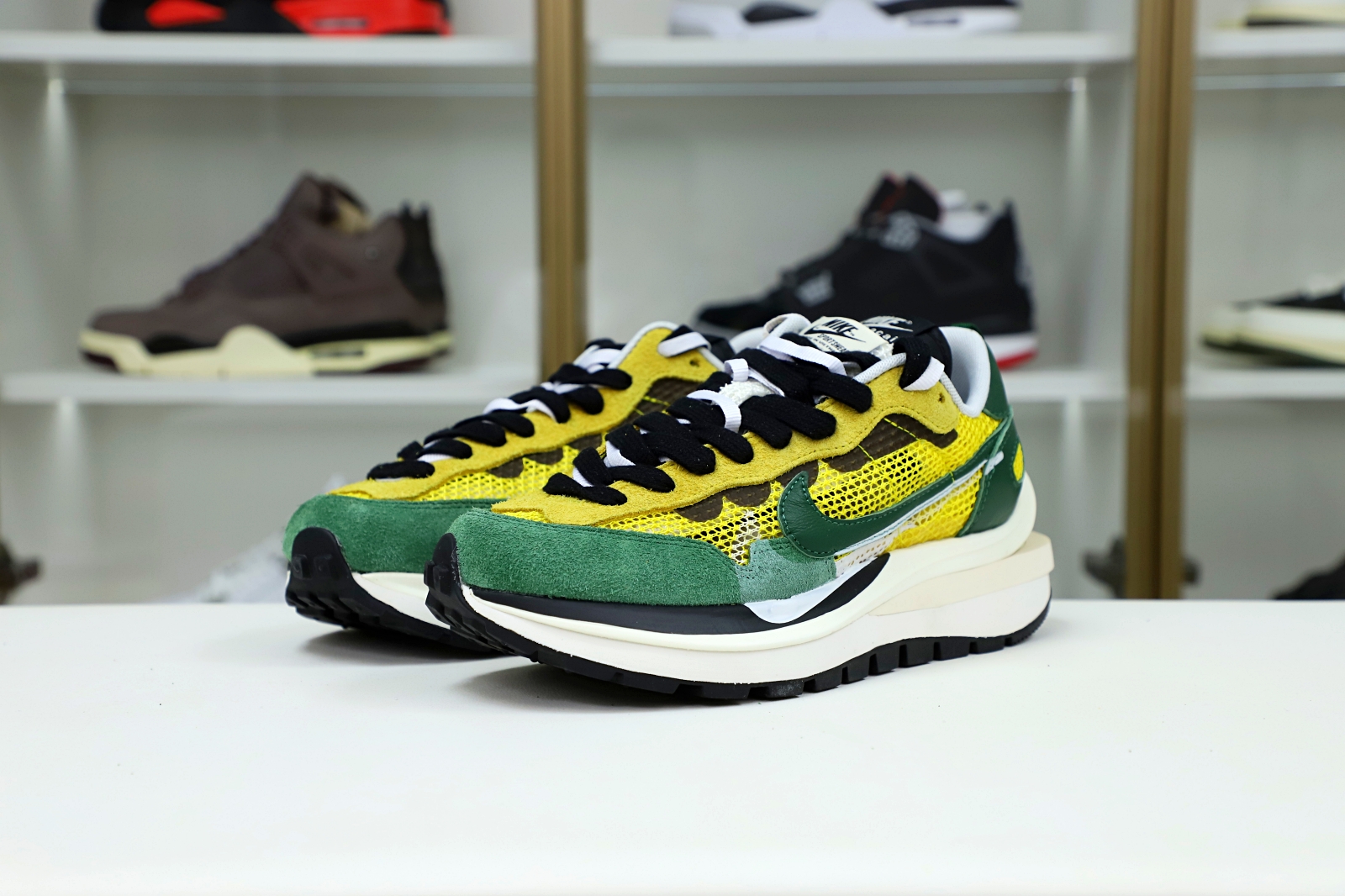 Kimi kick SACAI X VAPORWAFFLE 'TOUR YELLOW'