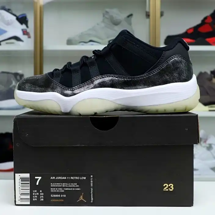 Kimikick Jordan Air Jordan 11 retro low barons