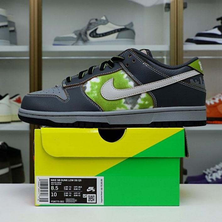 Kimi kick HUF NIKE SB DUNK LOW FRIENDS AND FAMILY