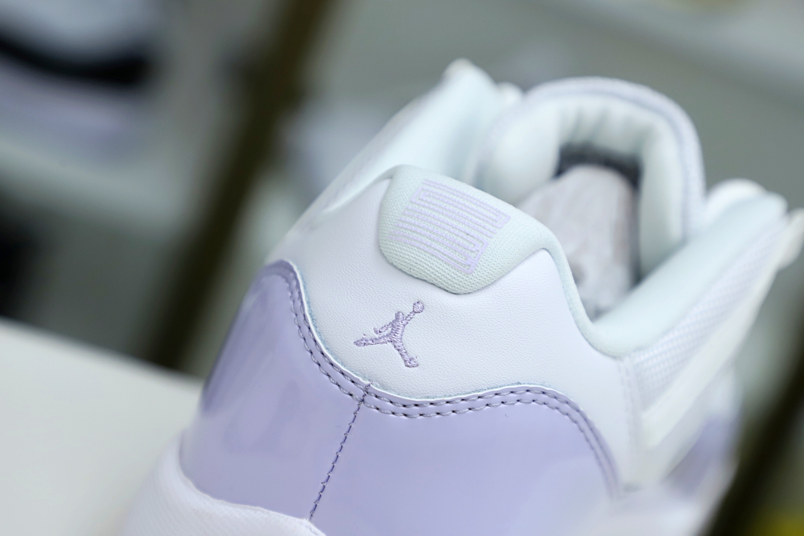 Kimi kick AIR JORDAN 11 LOW PURE VIOLET