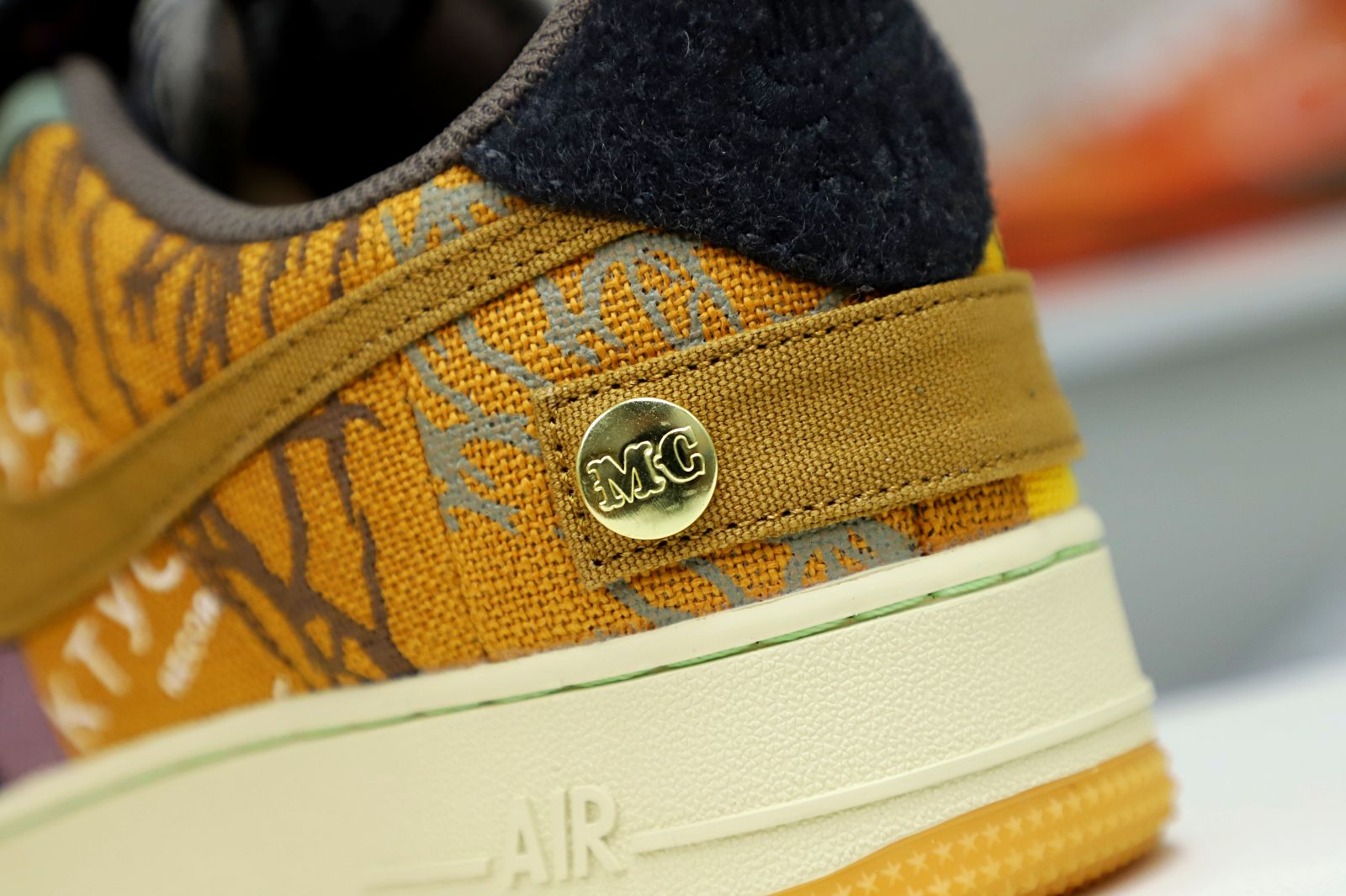 Kimi kick TRAVIS SCOTT X AIR FORCE 1 LOW 'CACTUS