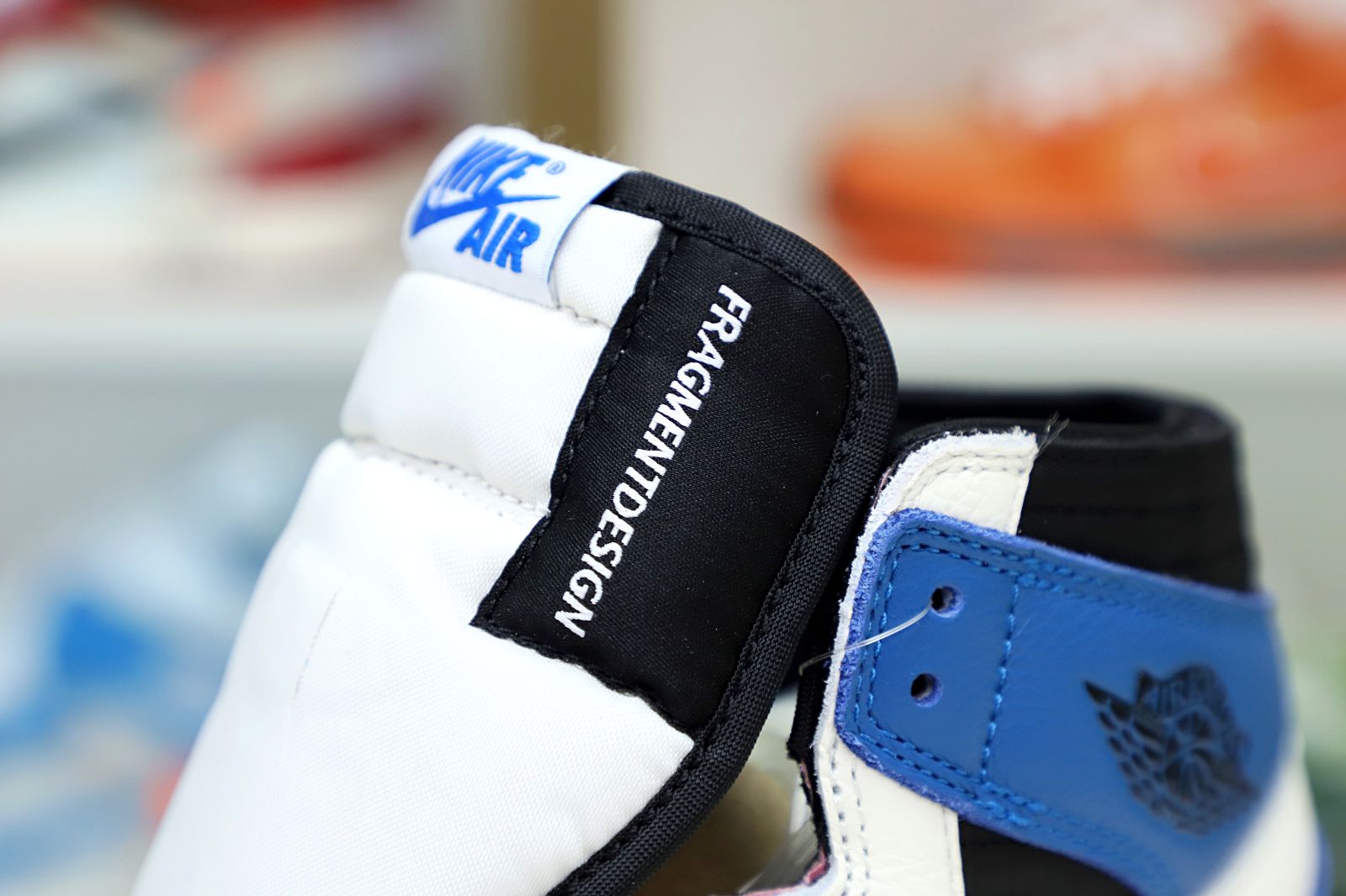 Kimi kick FRAGMENT DESIGN X TRAVIS SCOTT X AIR JORDAN 1 RETRO HIGH