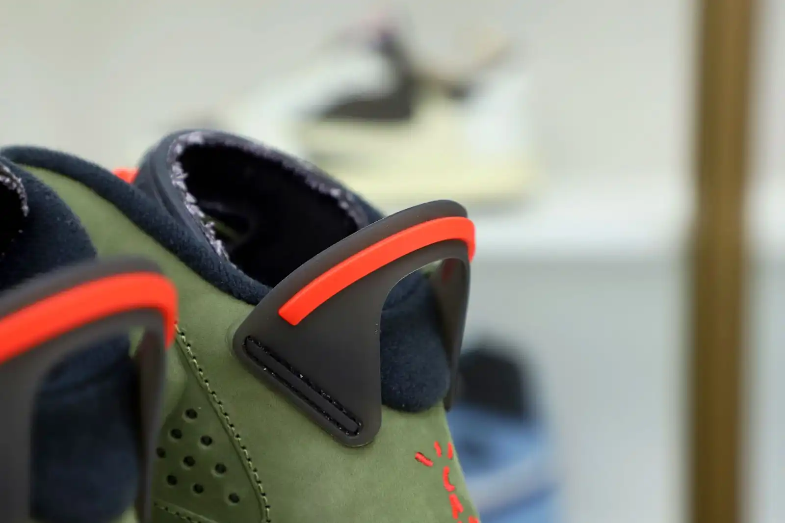 Reps Kimikick TRAVIS SCOTT X AIR JORDAN 6 RETRO 'OLIVE'