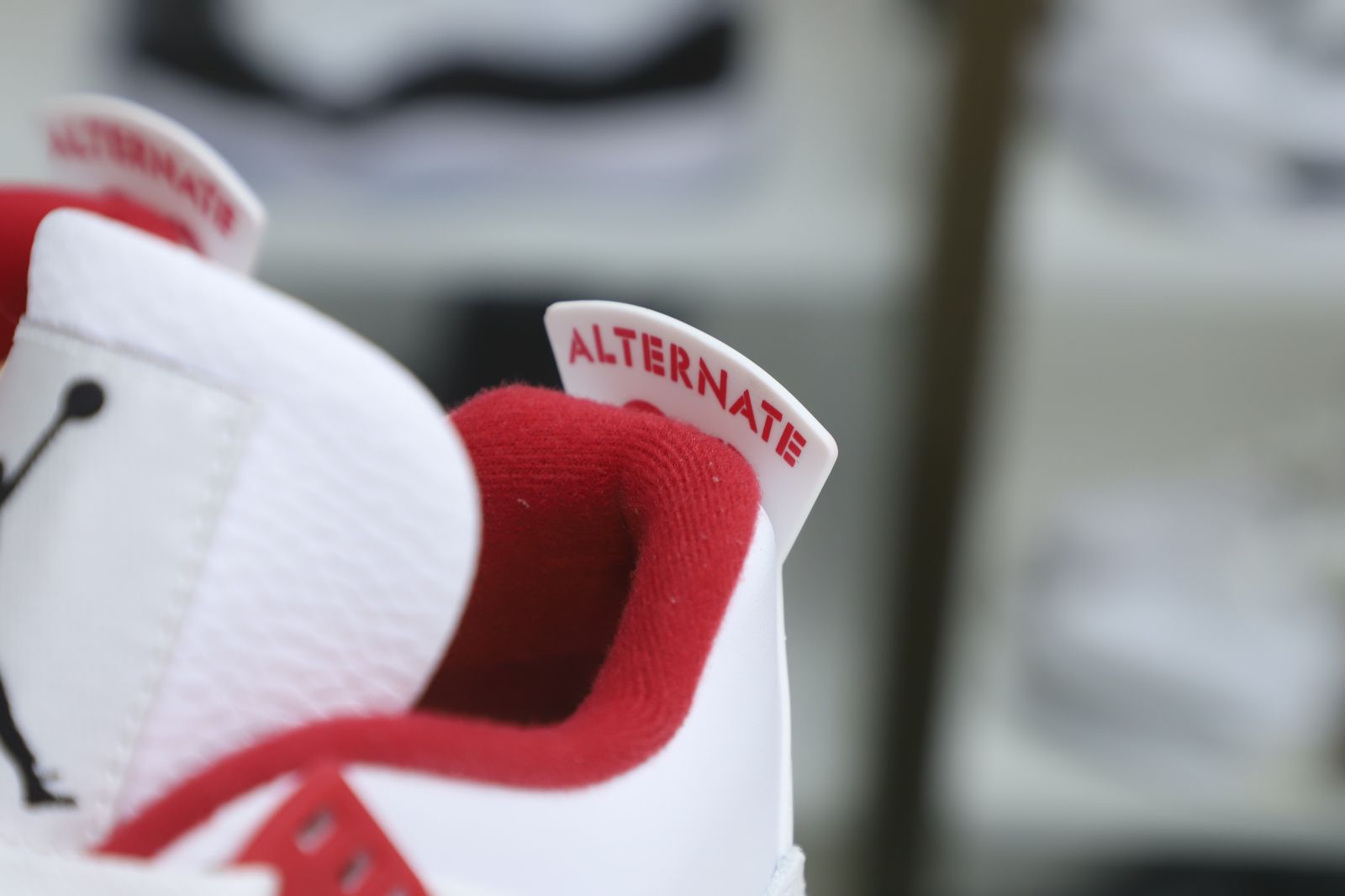 Kimi kick AIR JORDAN4 RETRO ALTERNATE 89