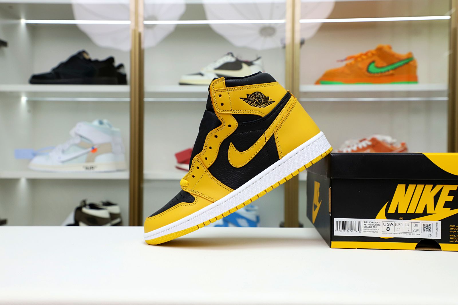 Kimi kick AIR JORDAN 1 HIGH RETRO OG 'POLLEN'