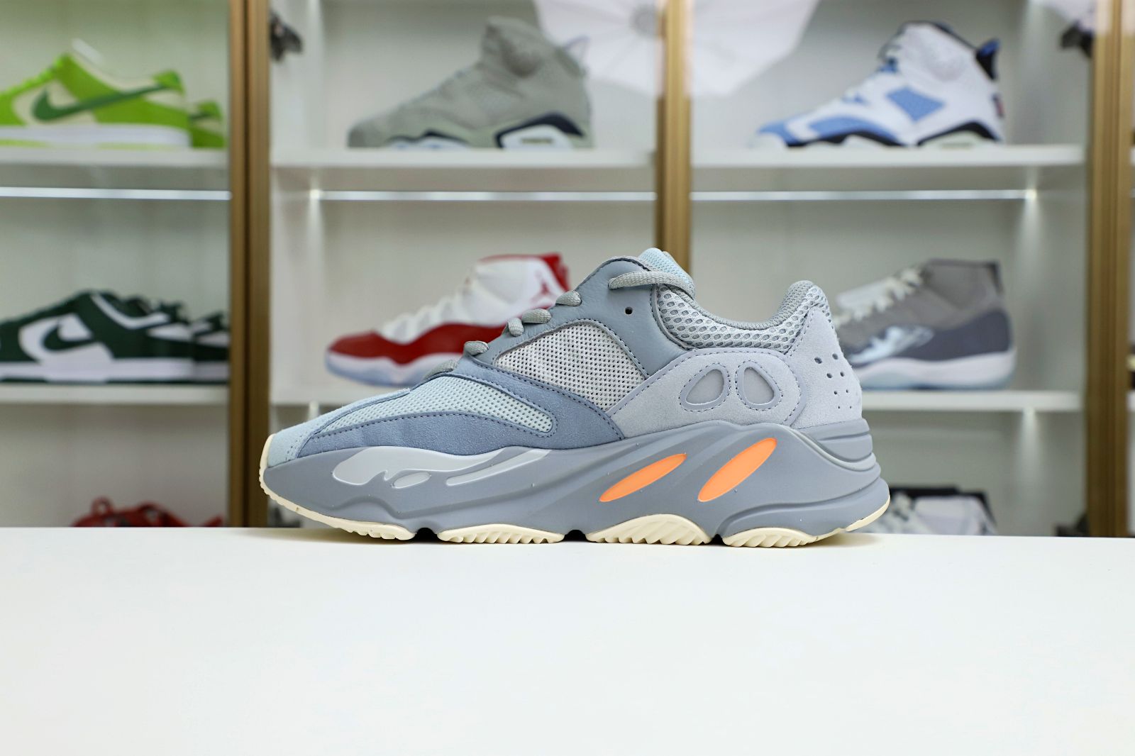 Kimikick YEEZY BOOST 700 'INERTIA'