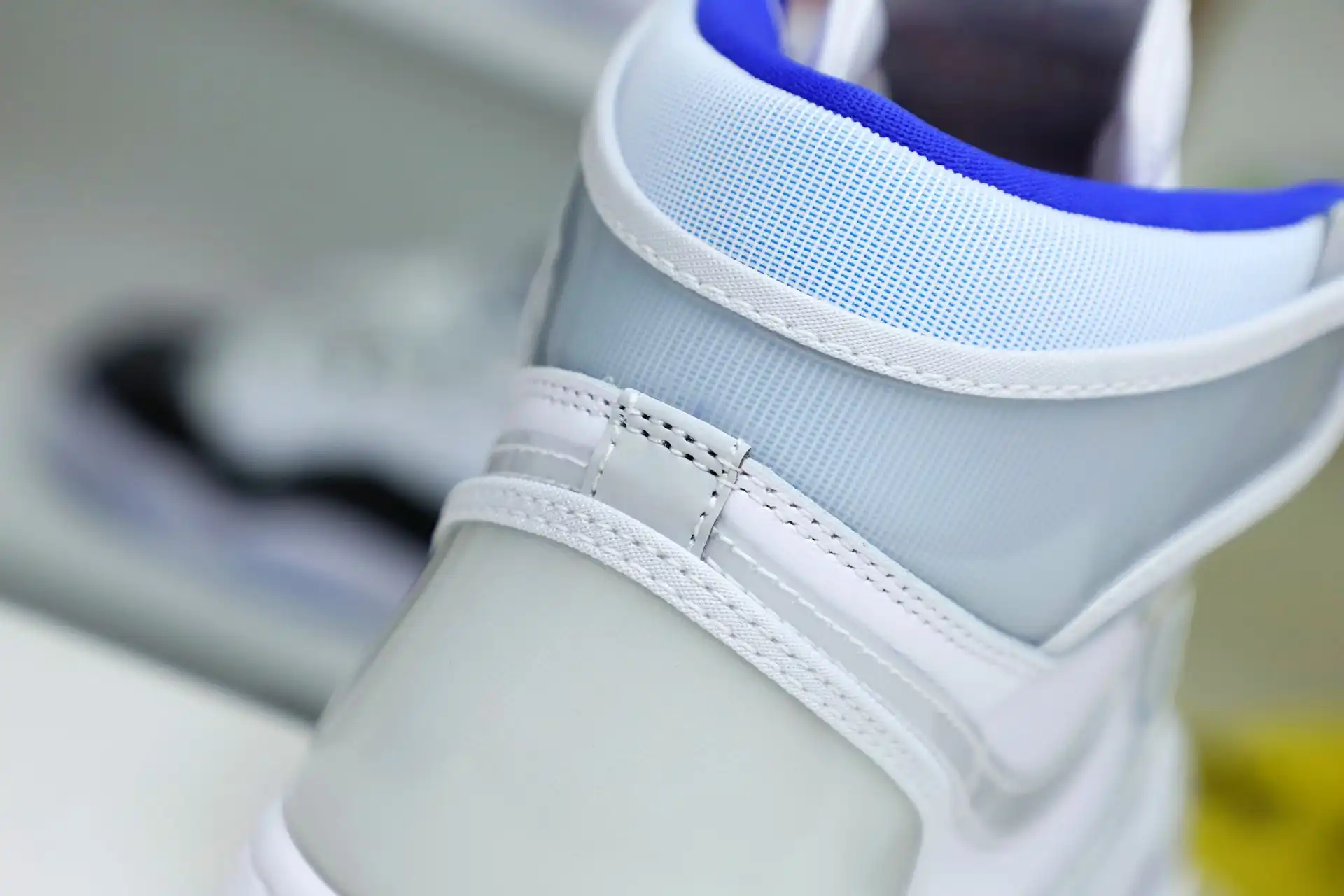 Kimikick AIR JORDAN 1 HIGH ZOOM 'RACER BLUE'