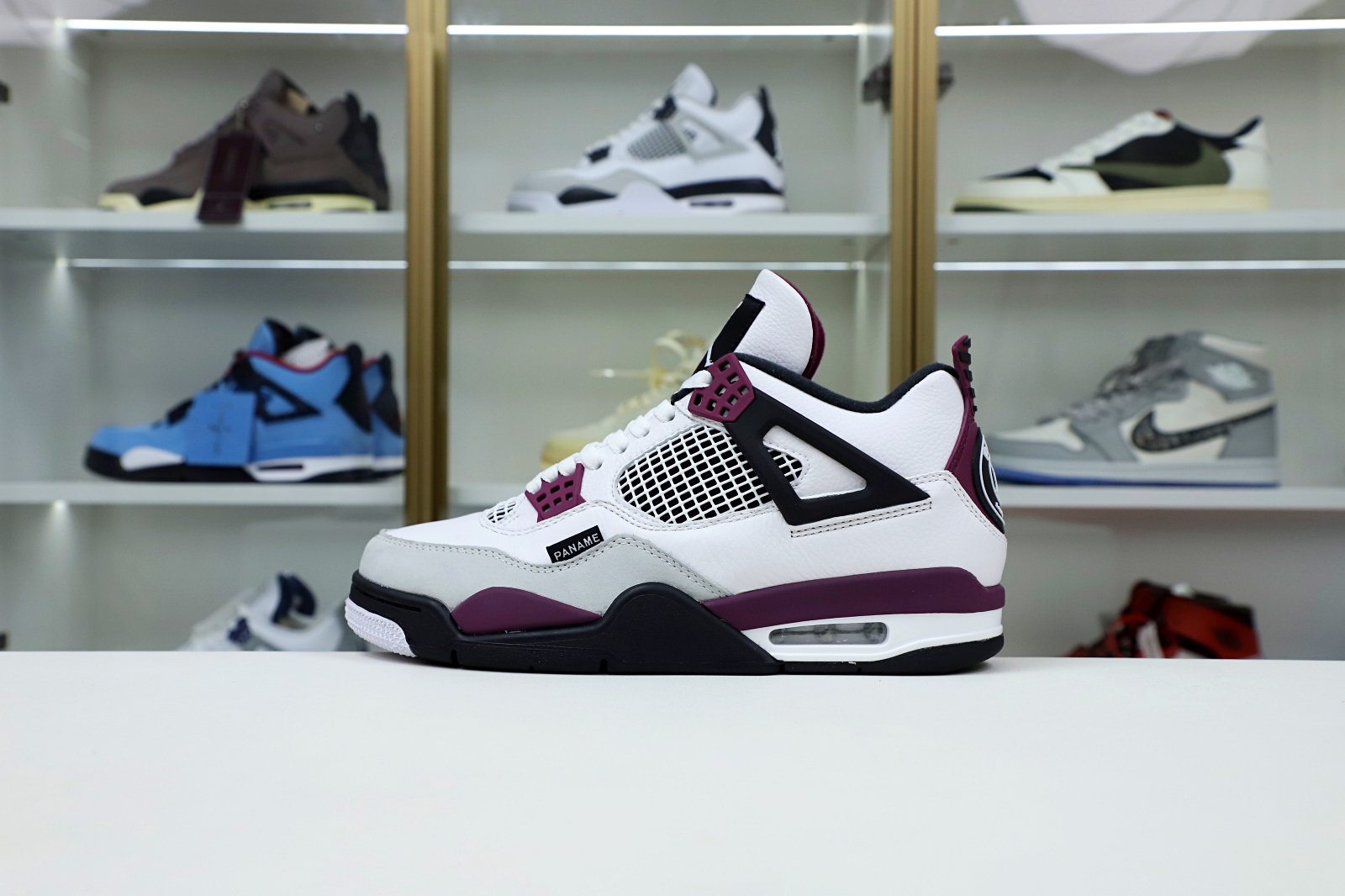 Kimi kick AIR JORDAN PARIS SAINT-GERMAIN X AIR JORDAN 4 RETRO 'BORDEAUX'