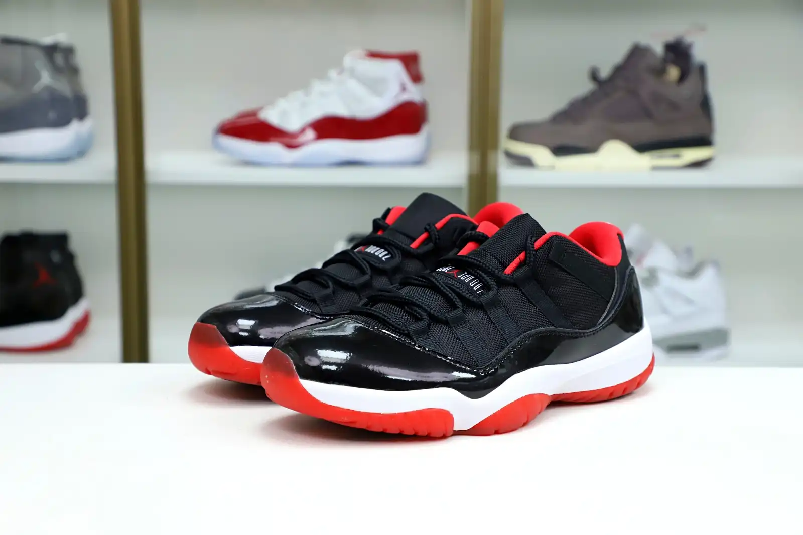 Kimikick AIR JORDAN 11 RETRO BRED LOW