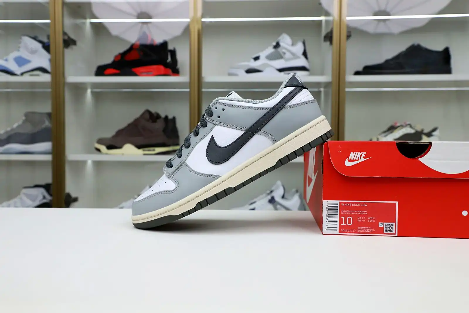 Kimikick Nike Dunk Low  Light Smoke Grey