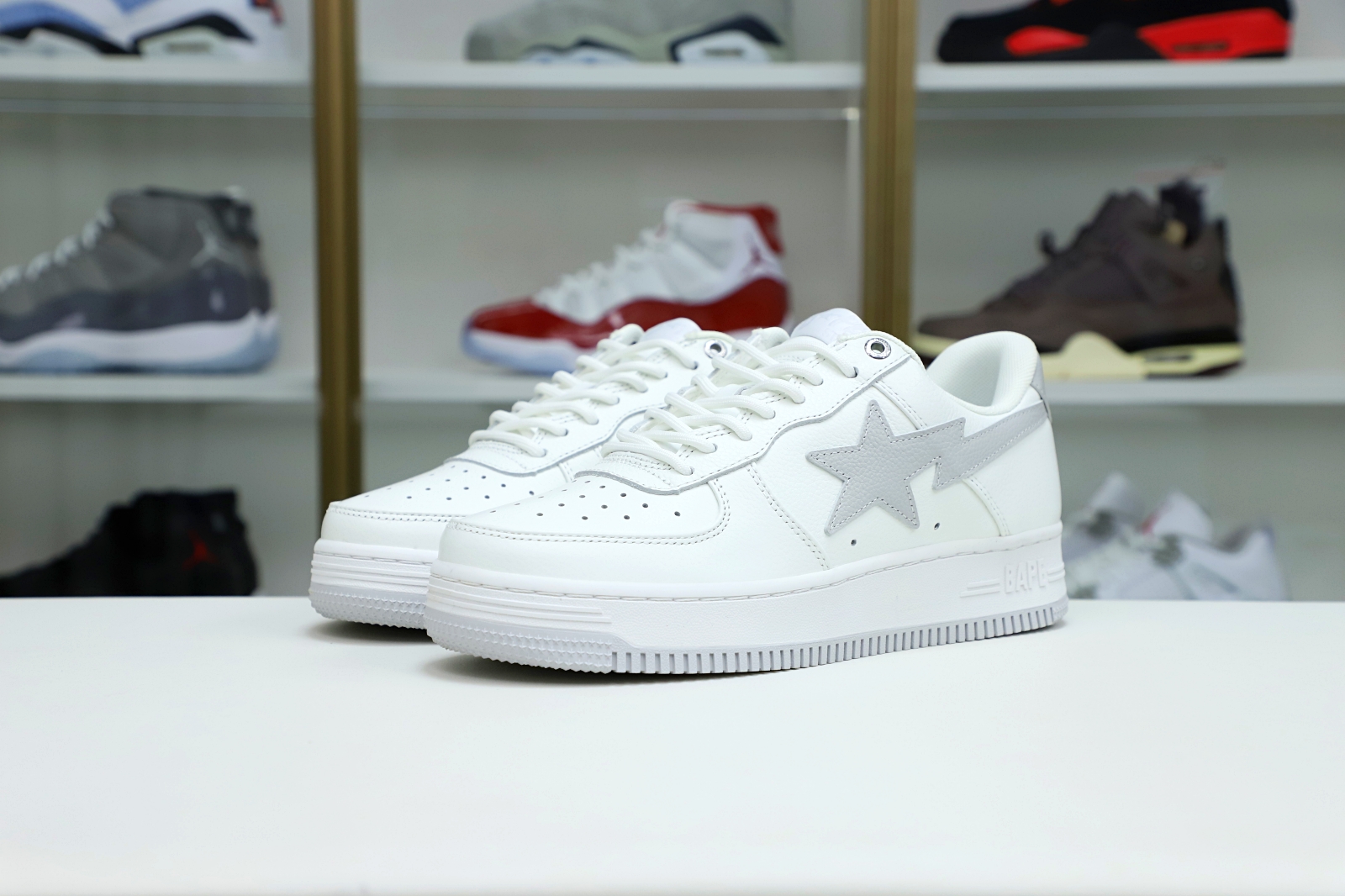 Kimi kick BAPESTA 'WHITE'