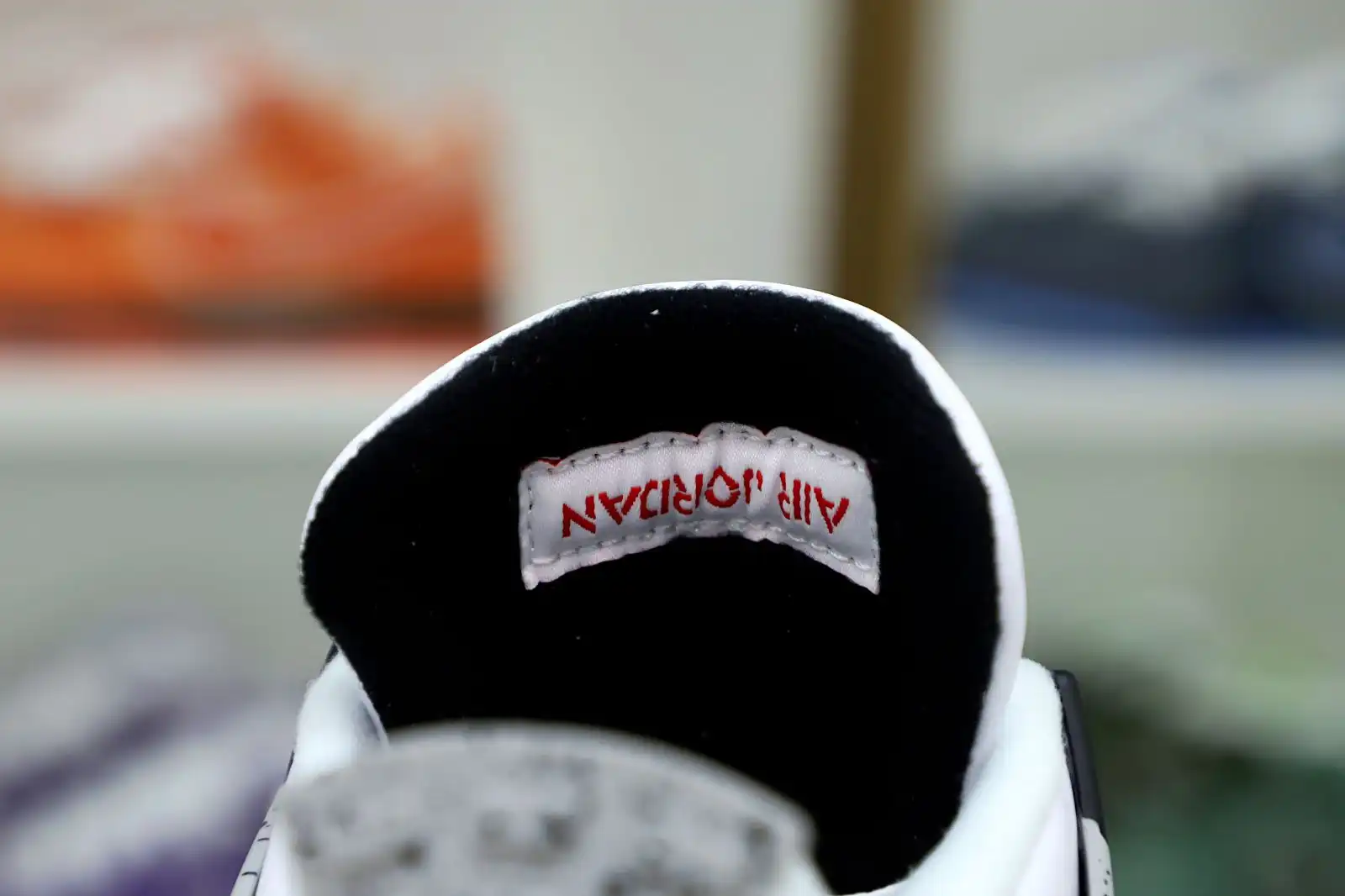 Kimikick Air Jordan 4 Retro White Cement