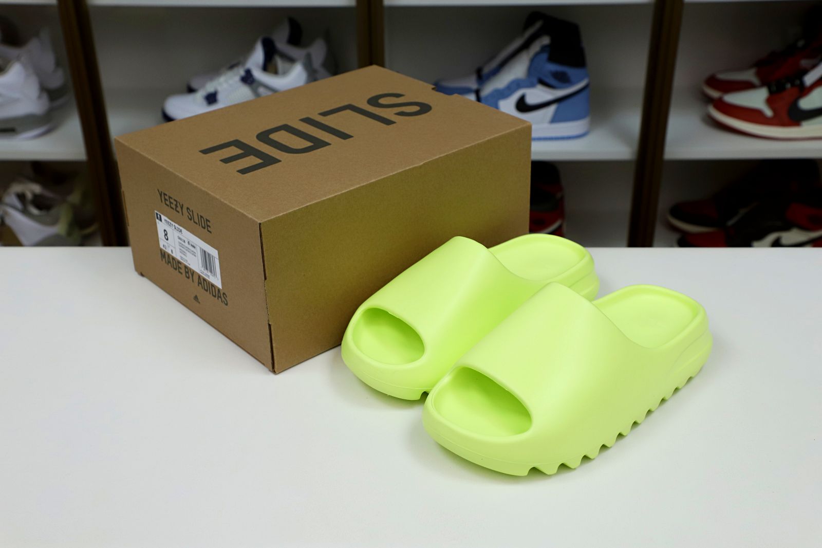 Kimi kick YEEZY SLIDES GX6138