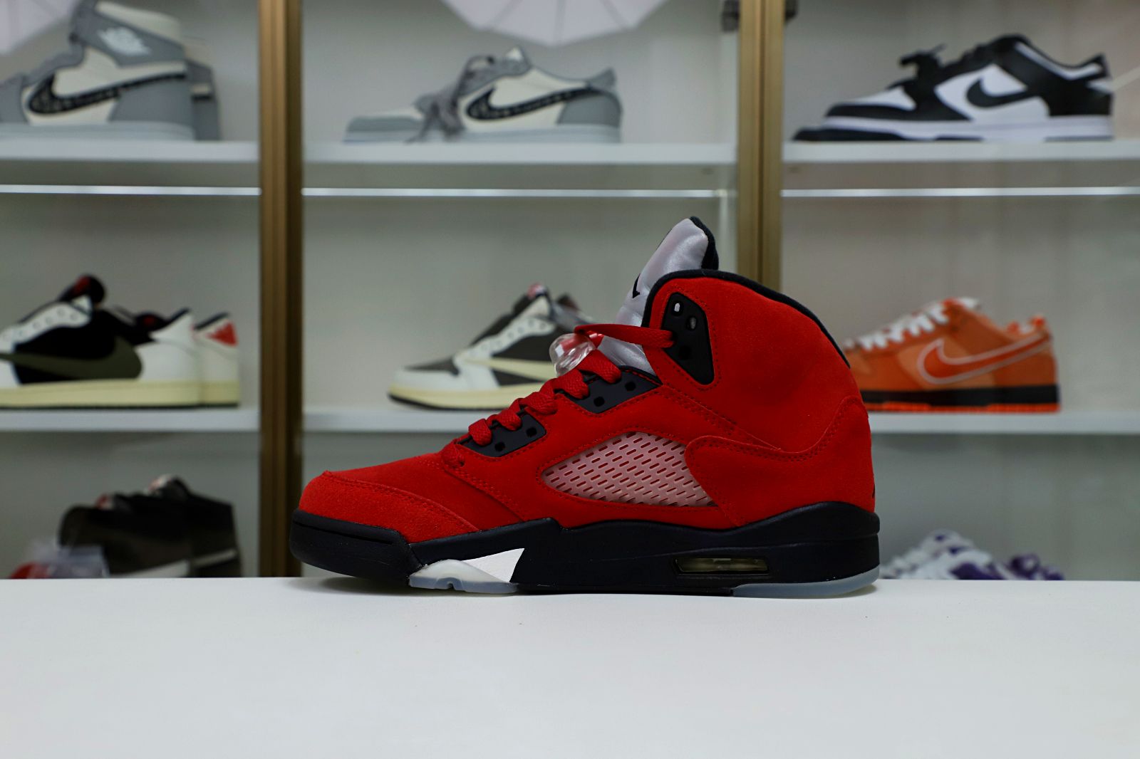 Kimi kick AIR JORDAN 5 RETRO RAGING BULL RED SUEDE