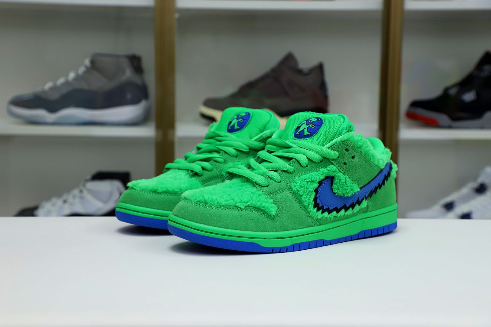 Kimi kick GRATEFUL DEAD X DUNK LOW SB GREEN