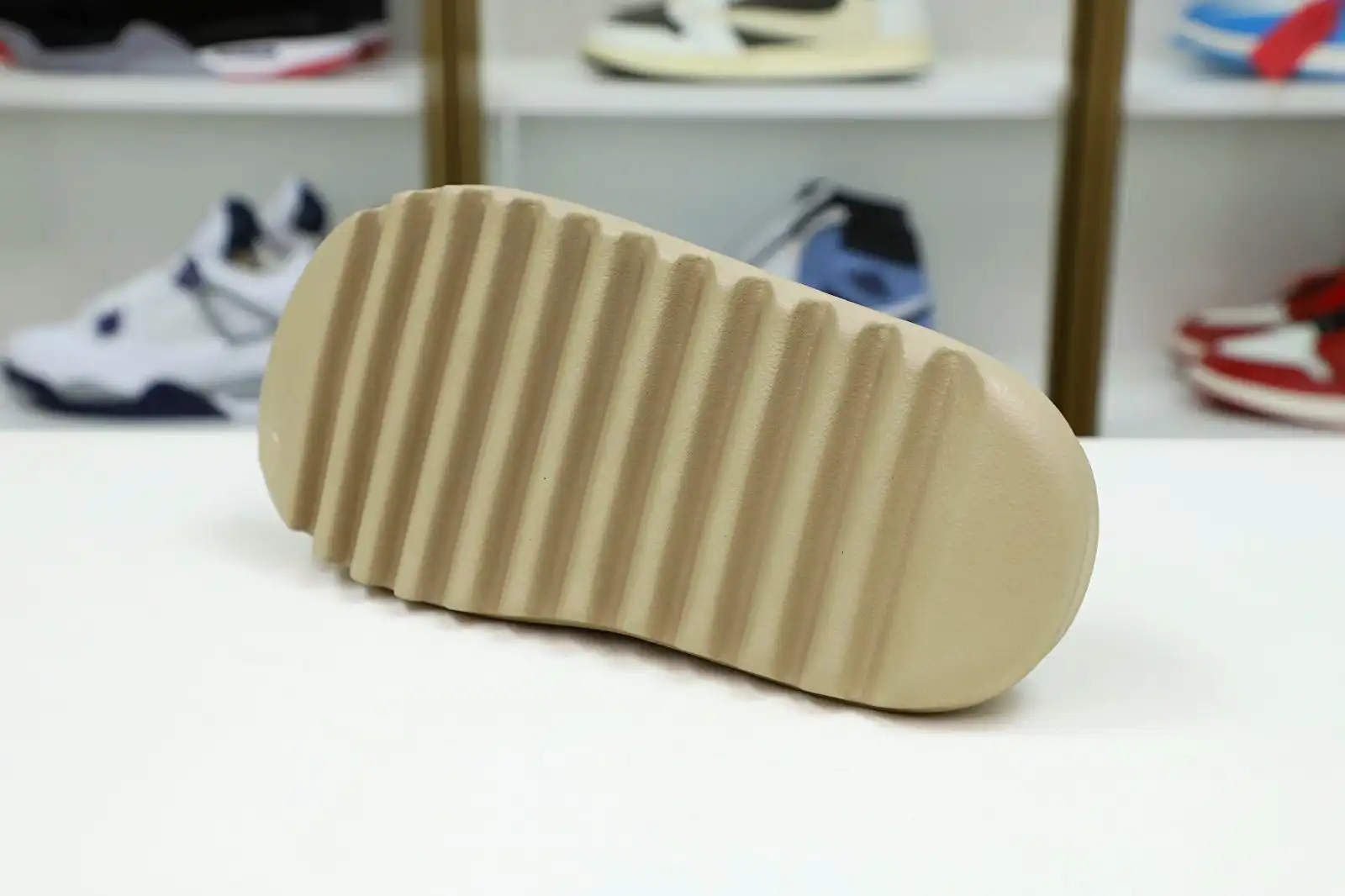 Kimikick YEEZY SLIDES GW1934