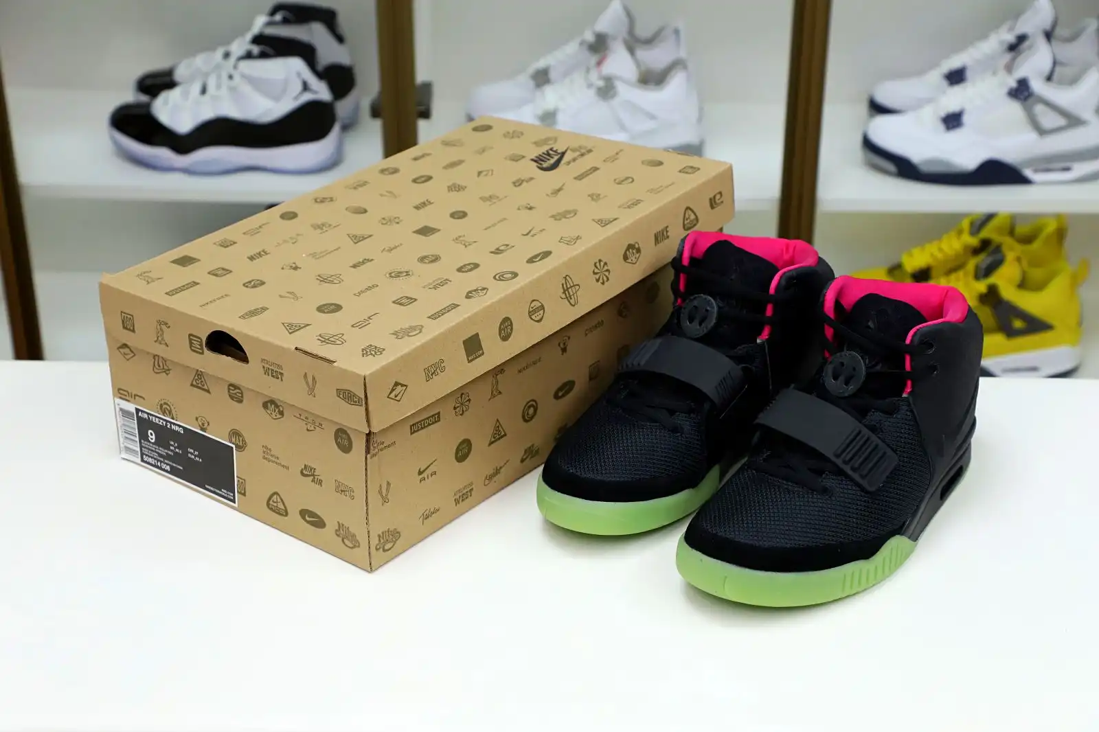 Kimikick Nike Air Yeezy 2 solar red