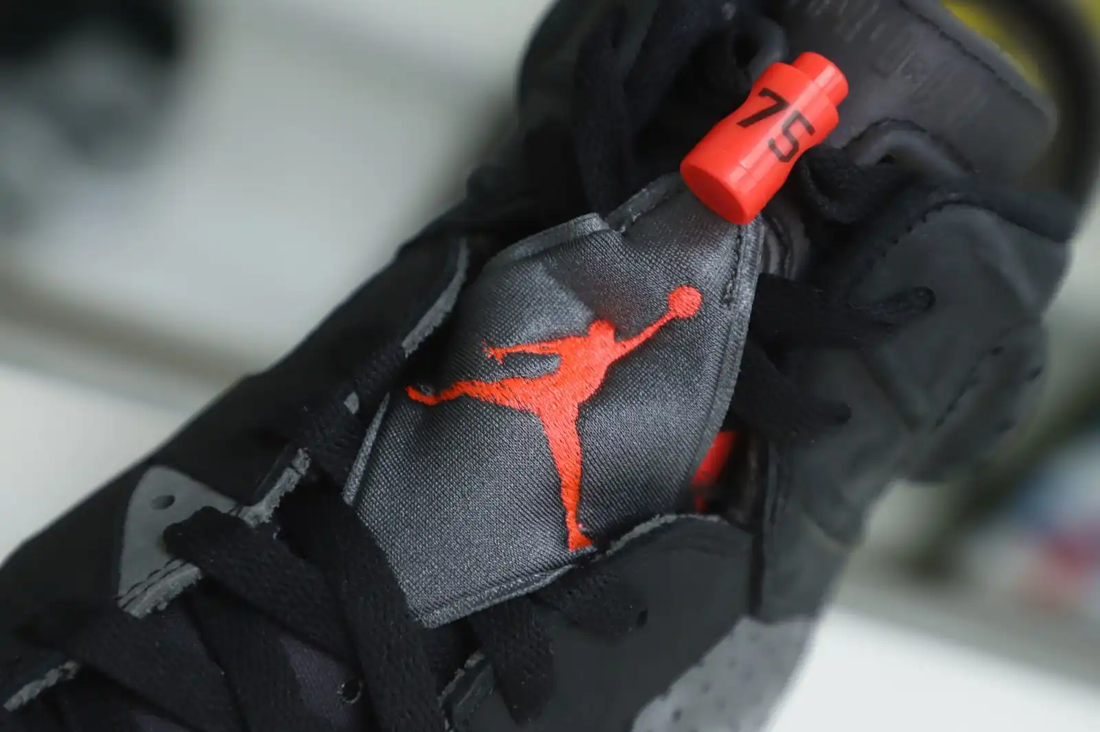 Cheap Kimikick PARIS SAINT-GERMAIN X AIR JORDAN 6 RETRO 'IRON GREY'