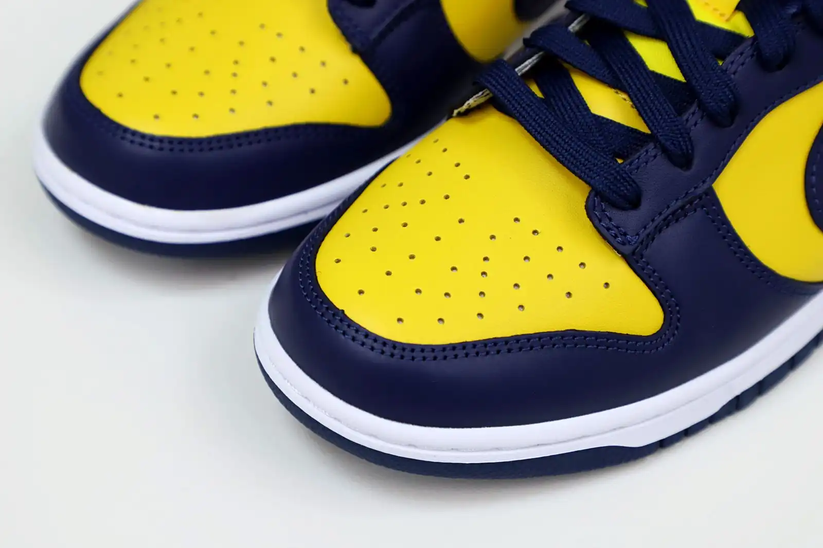 Kimikick DUNK LOW 'MICHIGAN' 2021