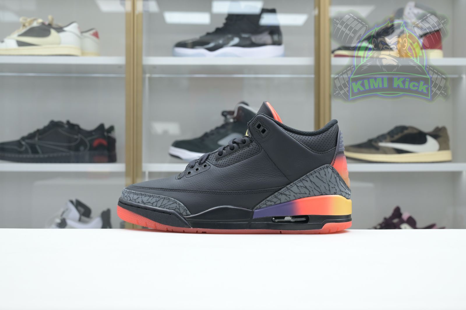 Kimi kick J Balvin x Air Jordan 3