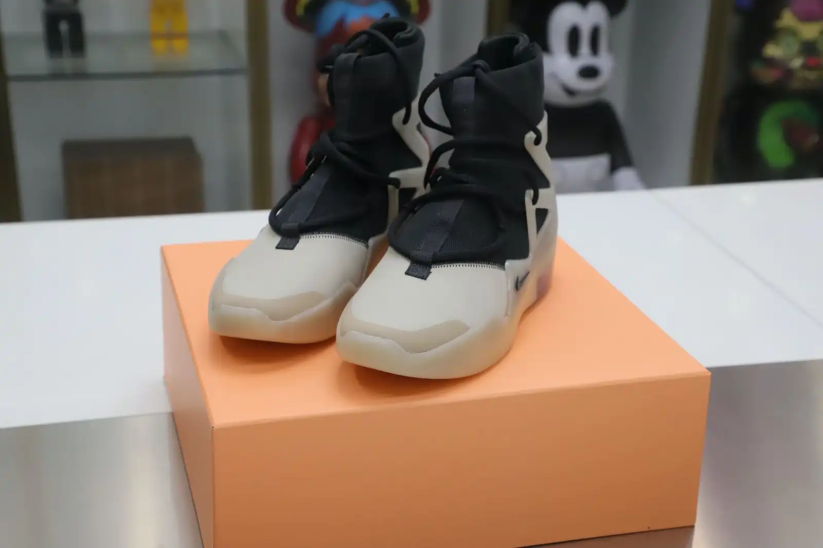 Kimikick Nike Air Fear of God 1 string fog