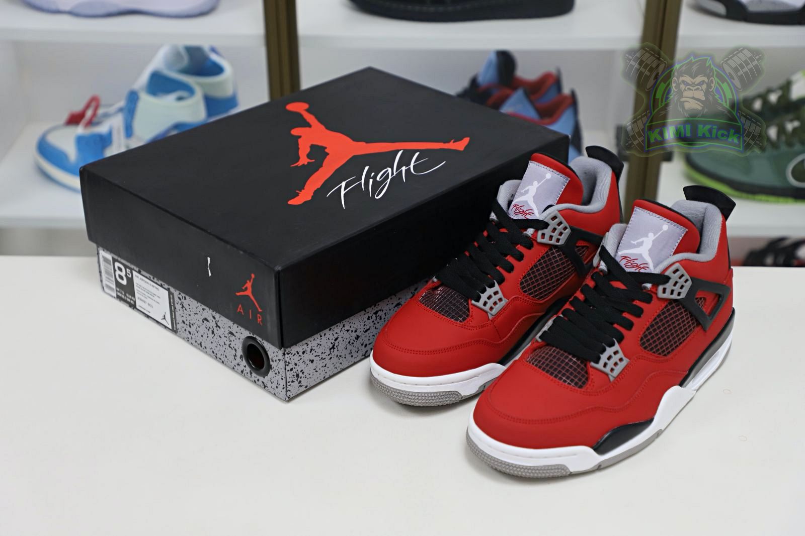 Kimi kick Jordan Air Jordan4 RetroToro Bravo