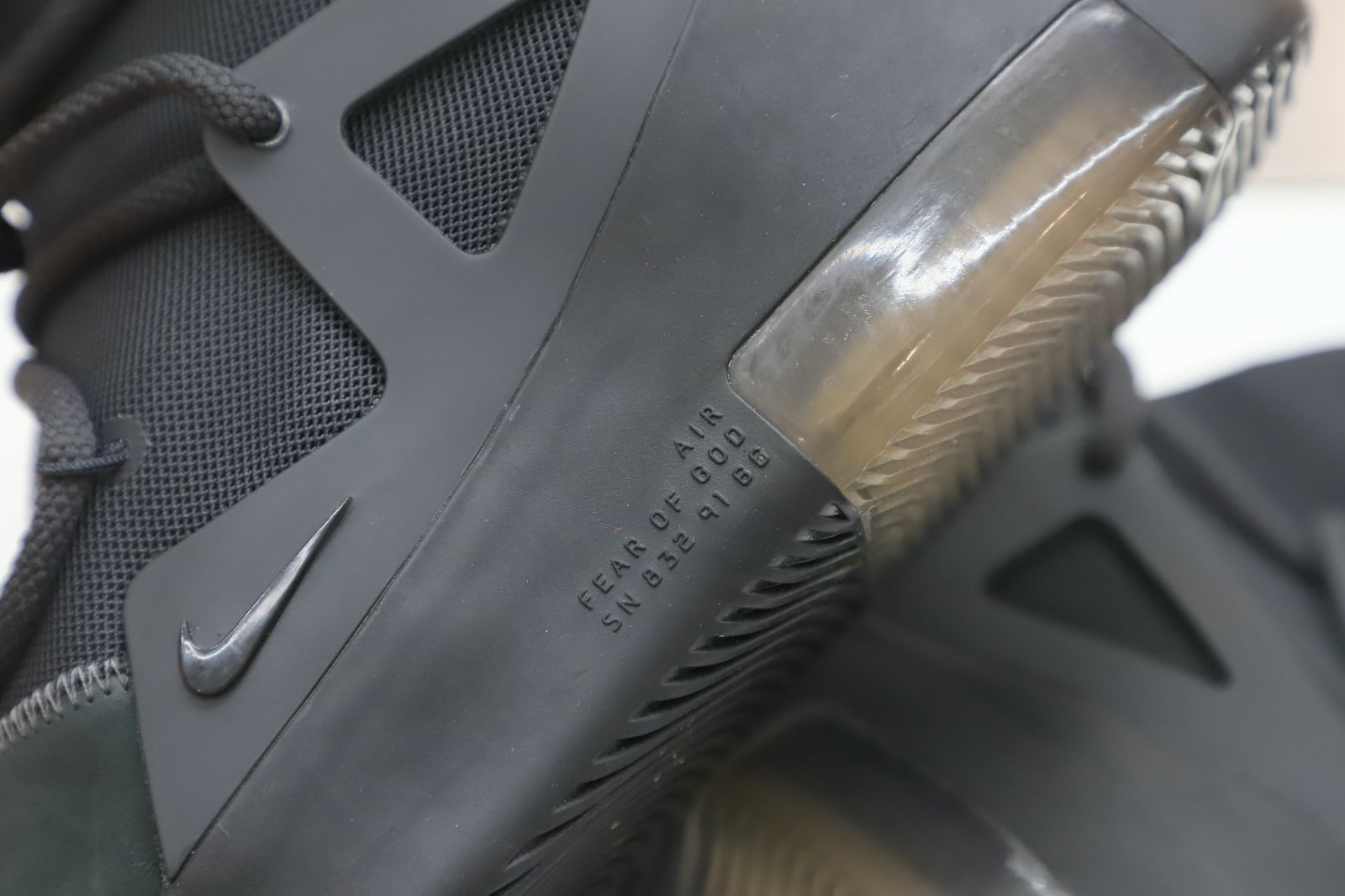 Kimi kick Nike Air Fear of God 1 triple black