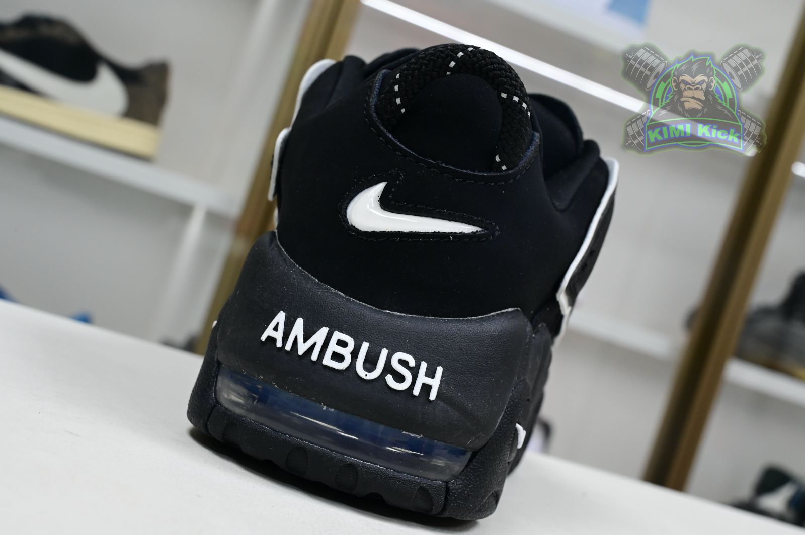 Kimi kick AMBUSH x Nike Air More Uptempo Low