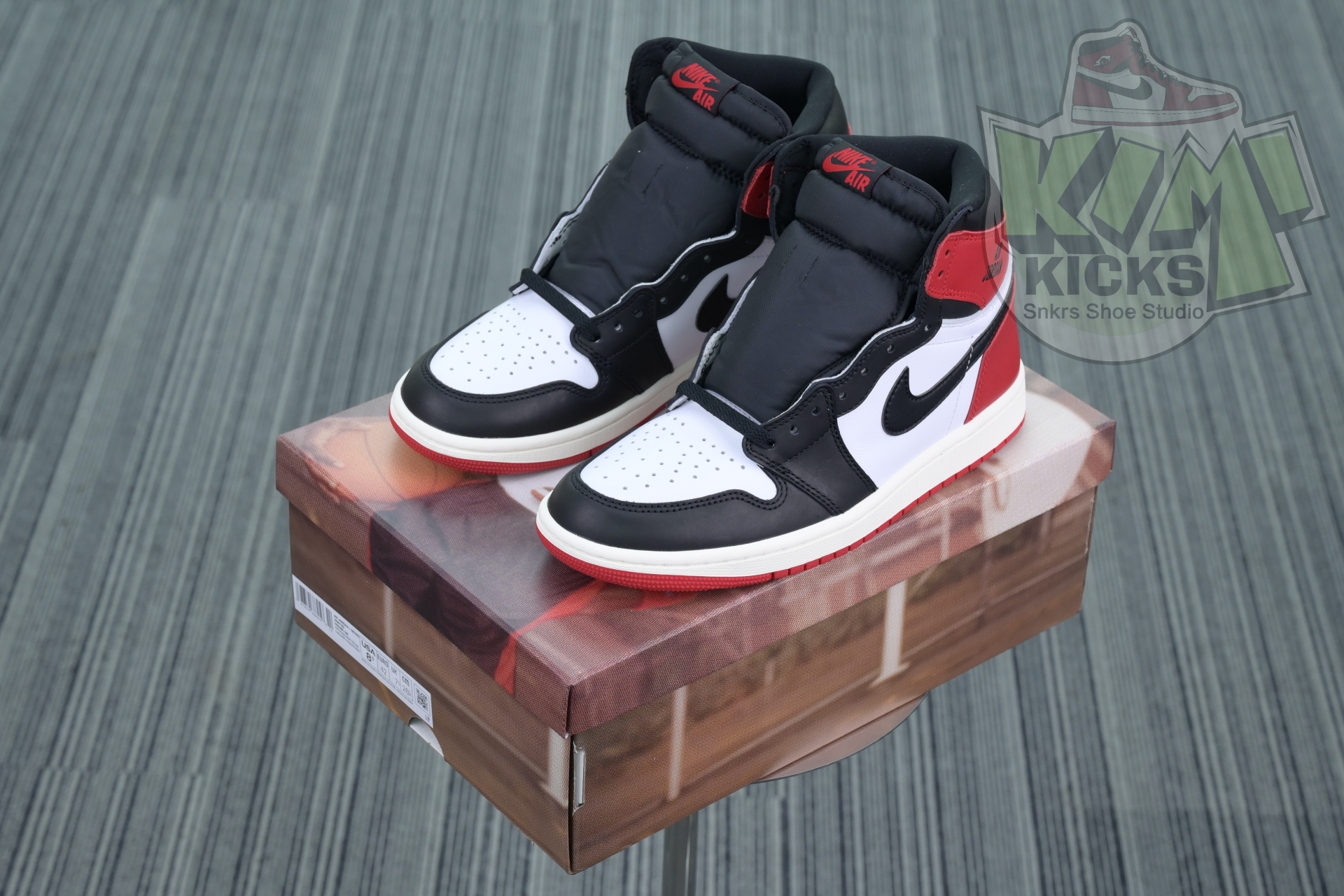 Kimi kick Jordan Air Jordan 1High OG“Black Toe Reimagined”