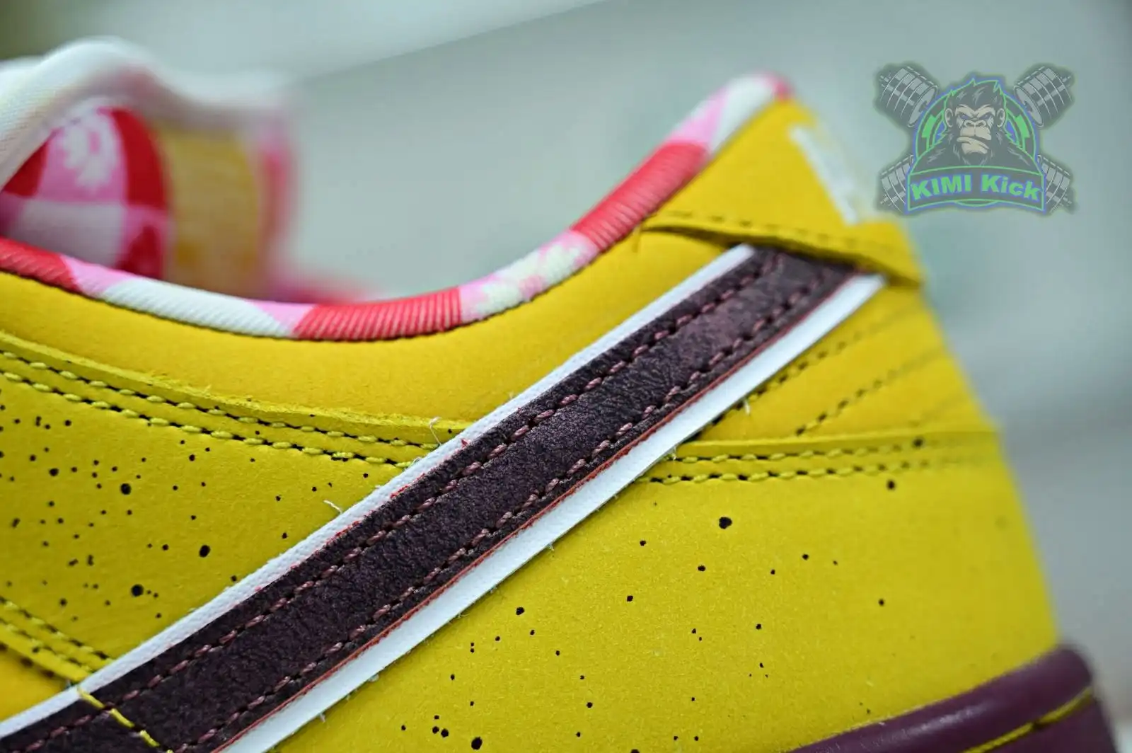 Kimikick Nike Dunk SB Low YellowLobster