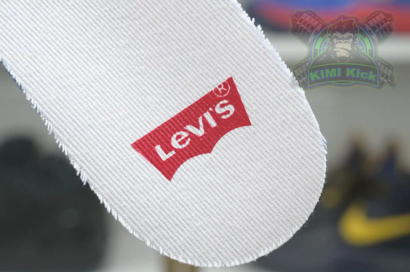 Reps Kimi kick Jordan Air Jordan 4 levis white (levis tag)