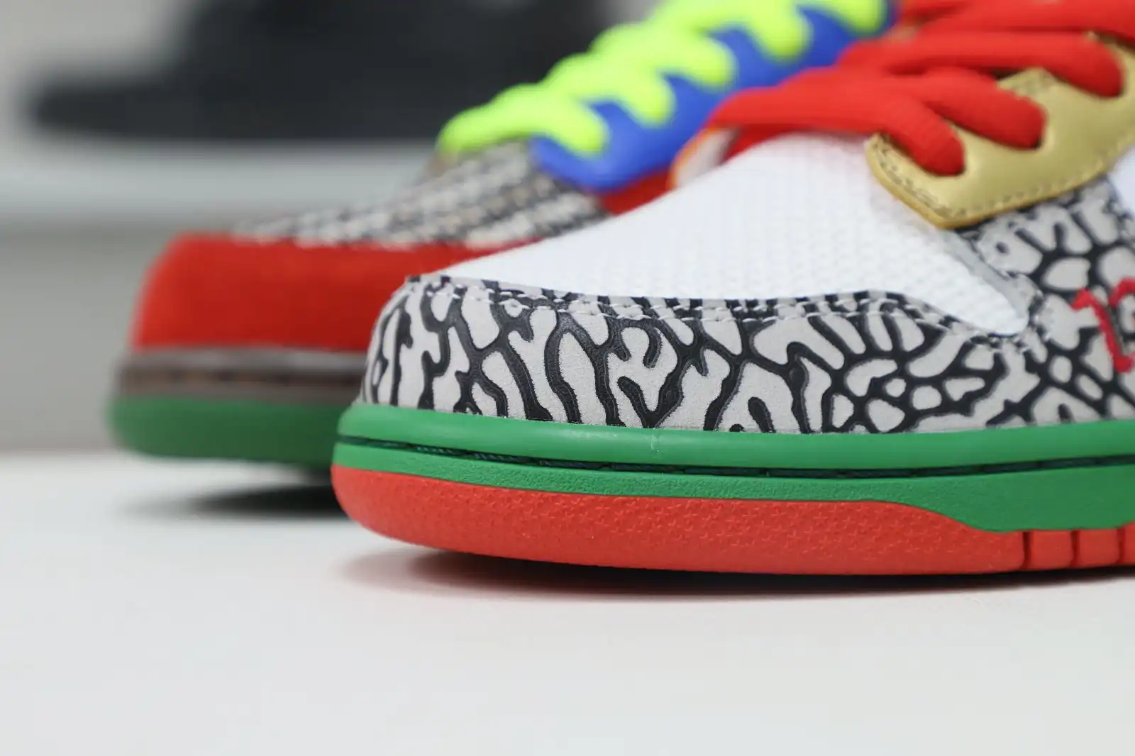 Kimikick Nike Dunk SB Lowwhat the dunk