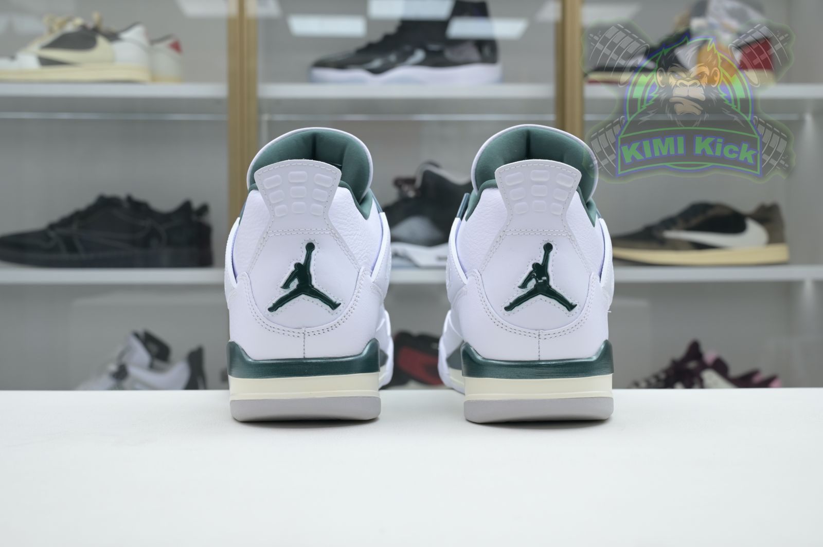 Kimi kick Air Jordan 4 Oxidized Green