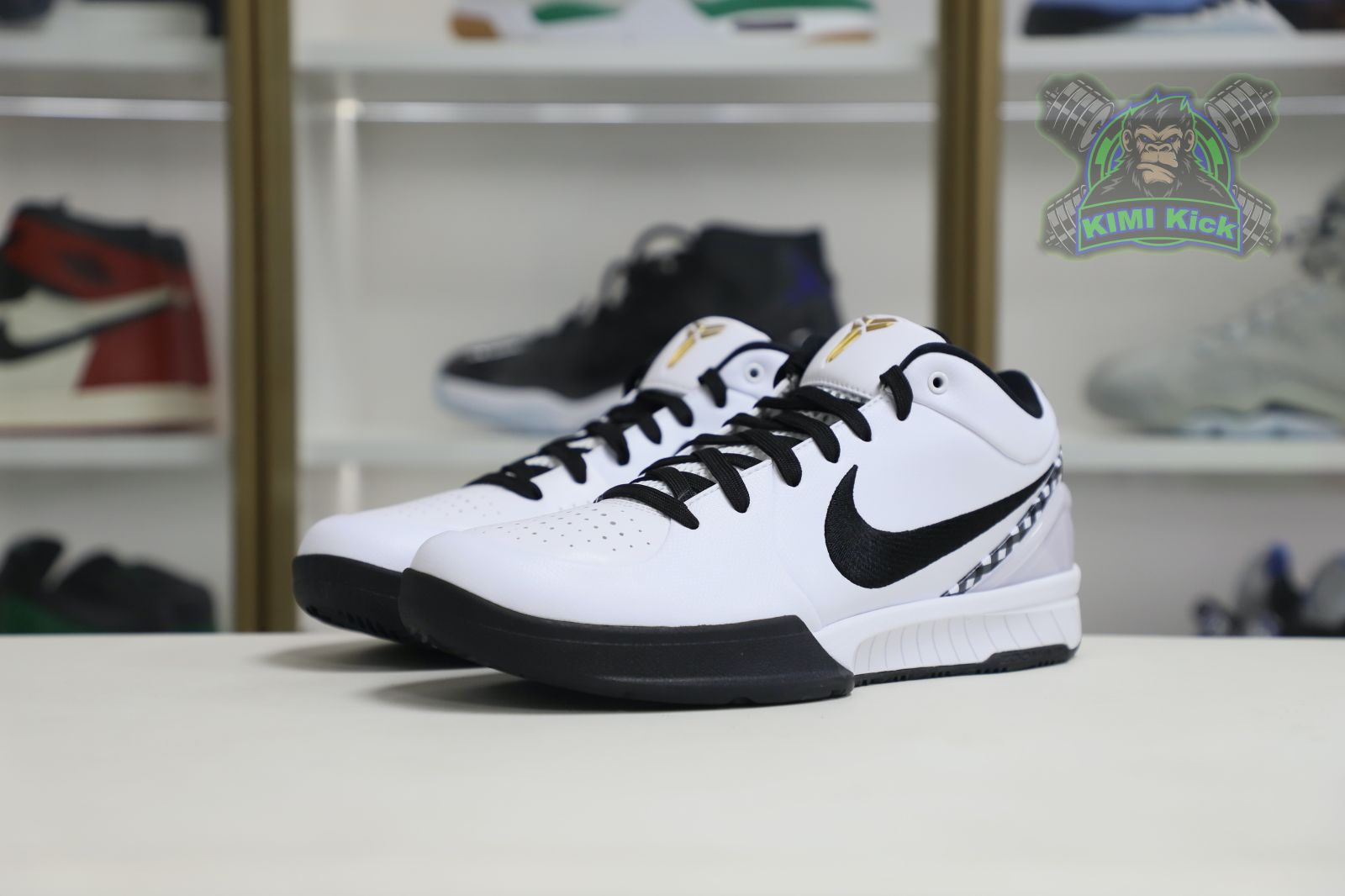 Kimi kick Nike Zoom Kobe4