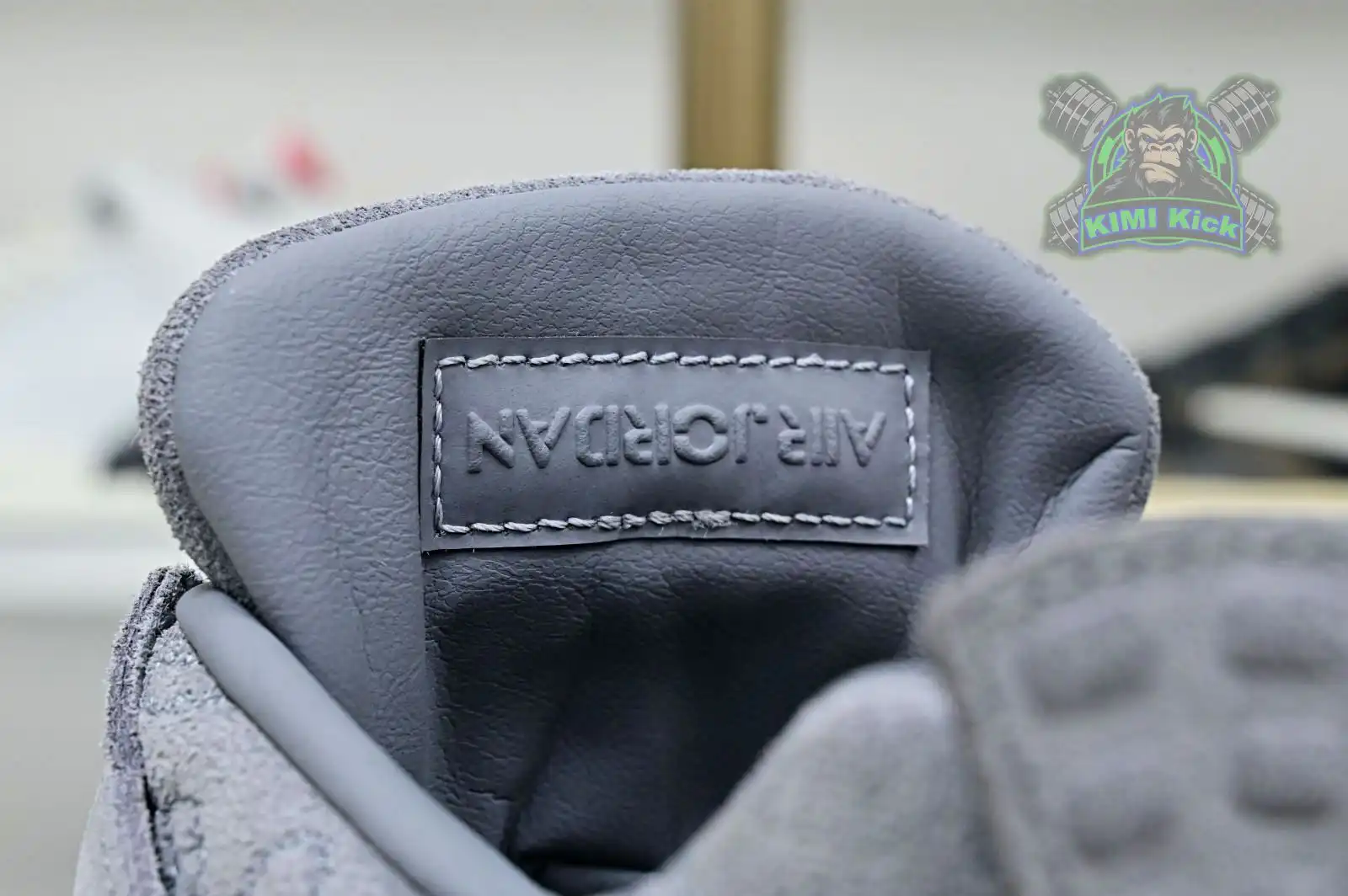 Kimikick Jordan Air Jordan 4 retro kaws